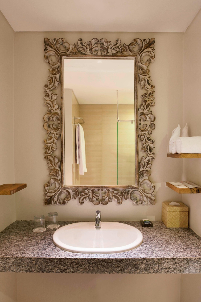 Bathroom 9