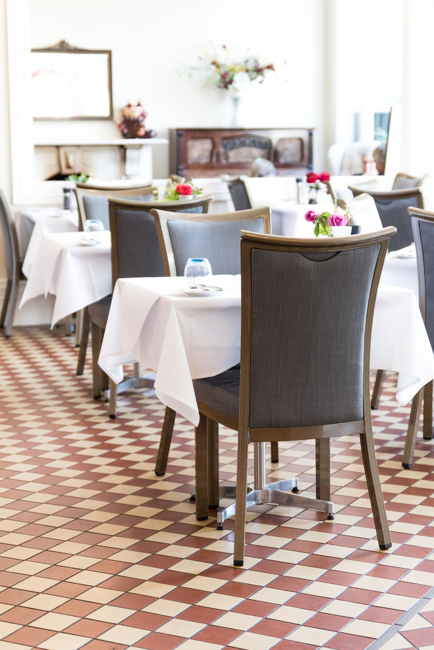 Food & Drinks 4, The Riversleigh, E. Gippsland - Bairnsdale