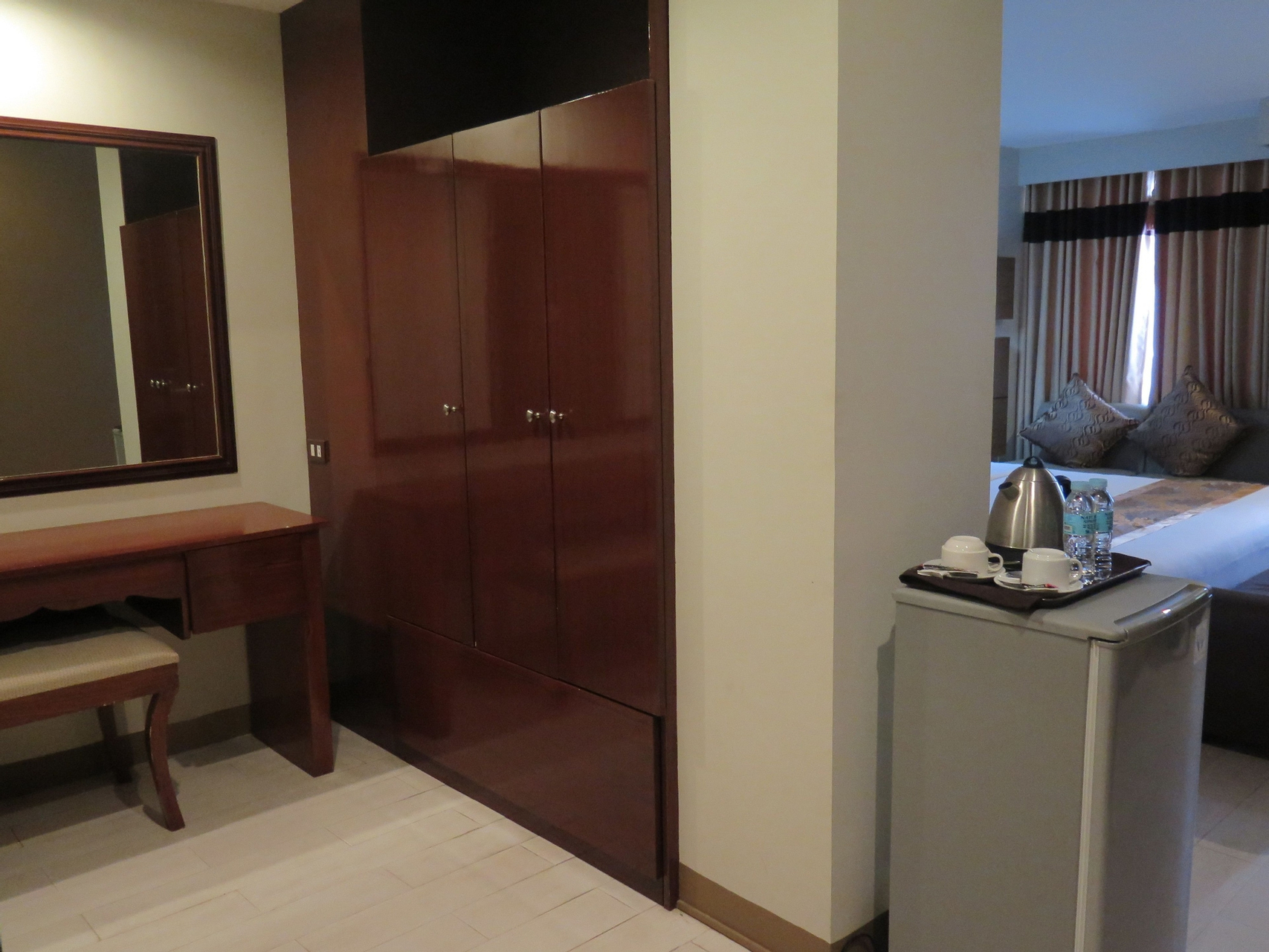 Bedroom 3, The Pinnacle Hotel and Suites, Davao City