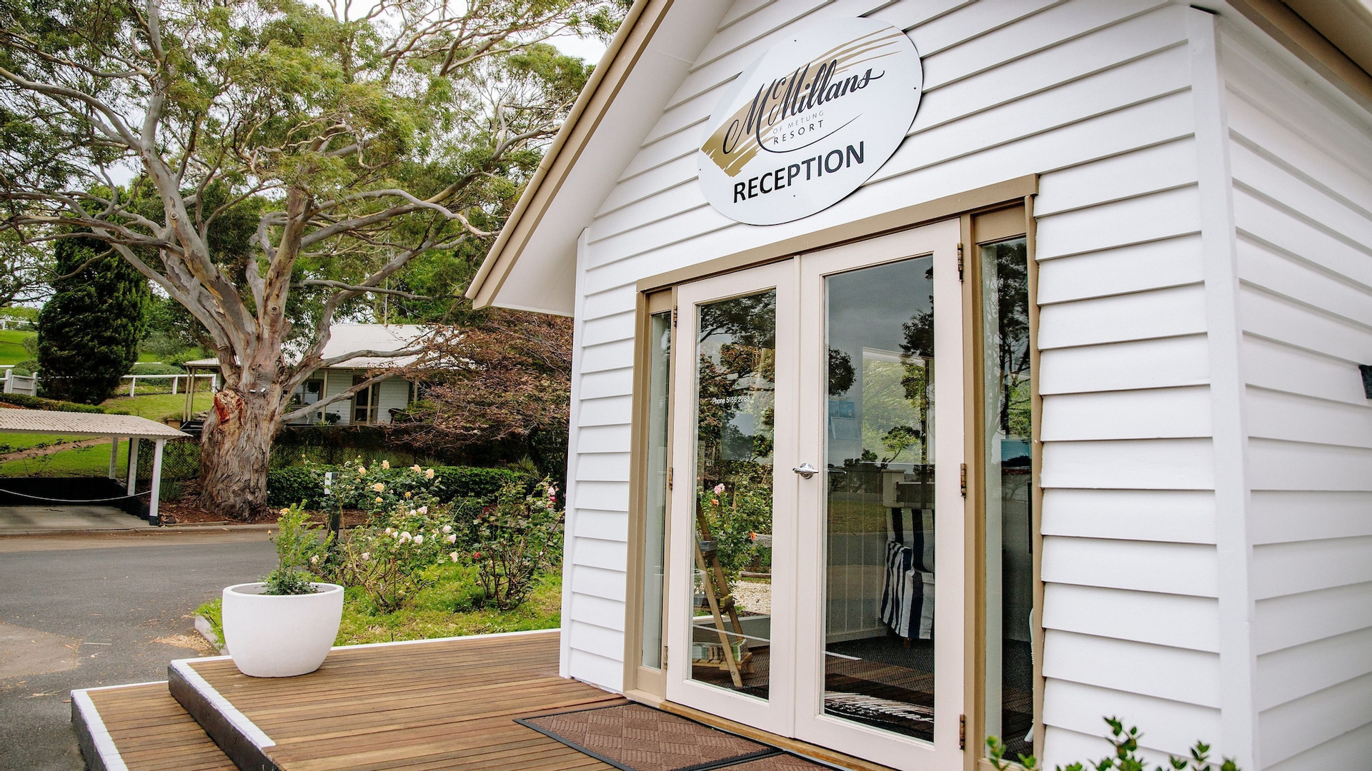 Exterior & Views 2, McMillans of Metung Coastal Resort, E. Gippsland - Bairnsdale