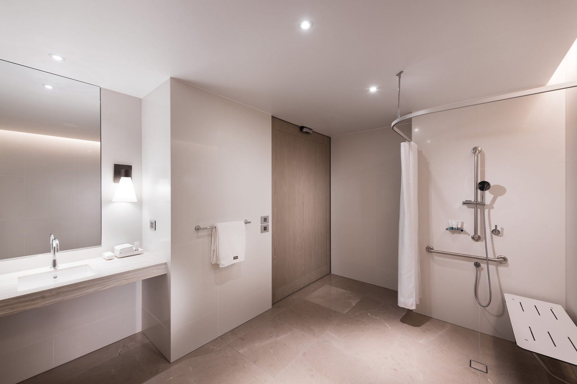 Bedroom 5, The Westin Perth, Perth