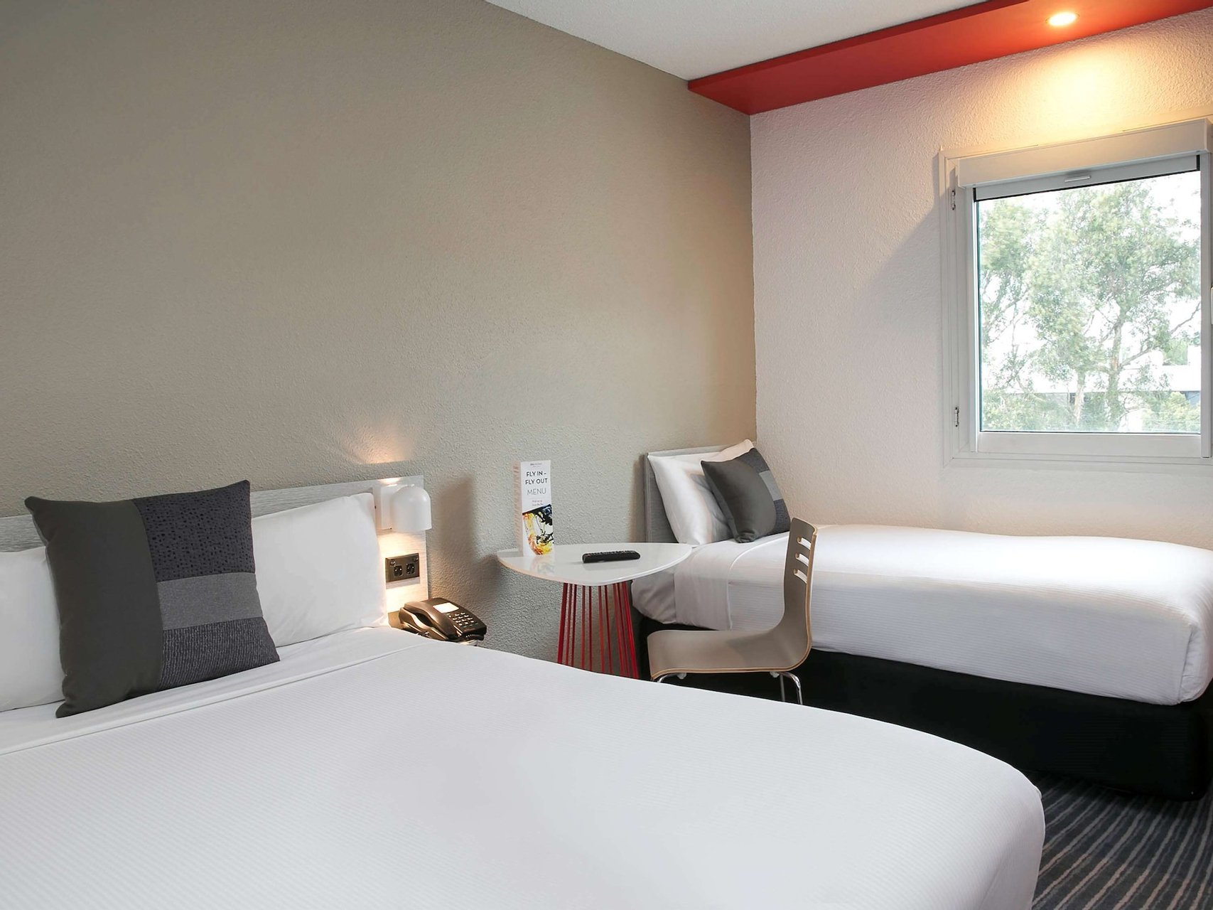 Bedroom 3, ibis Sydney Airport, Botany Bay