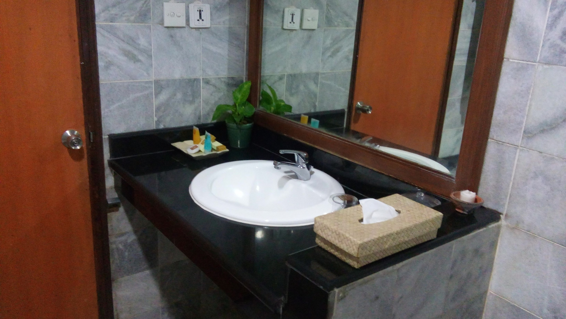 Bathroom 4
