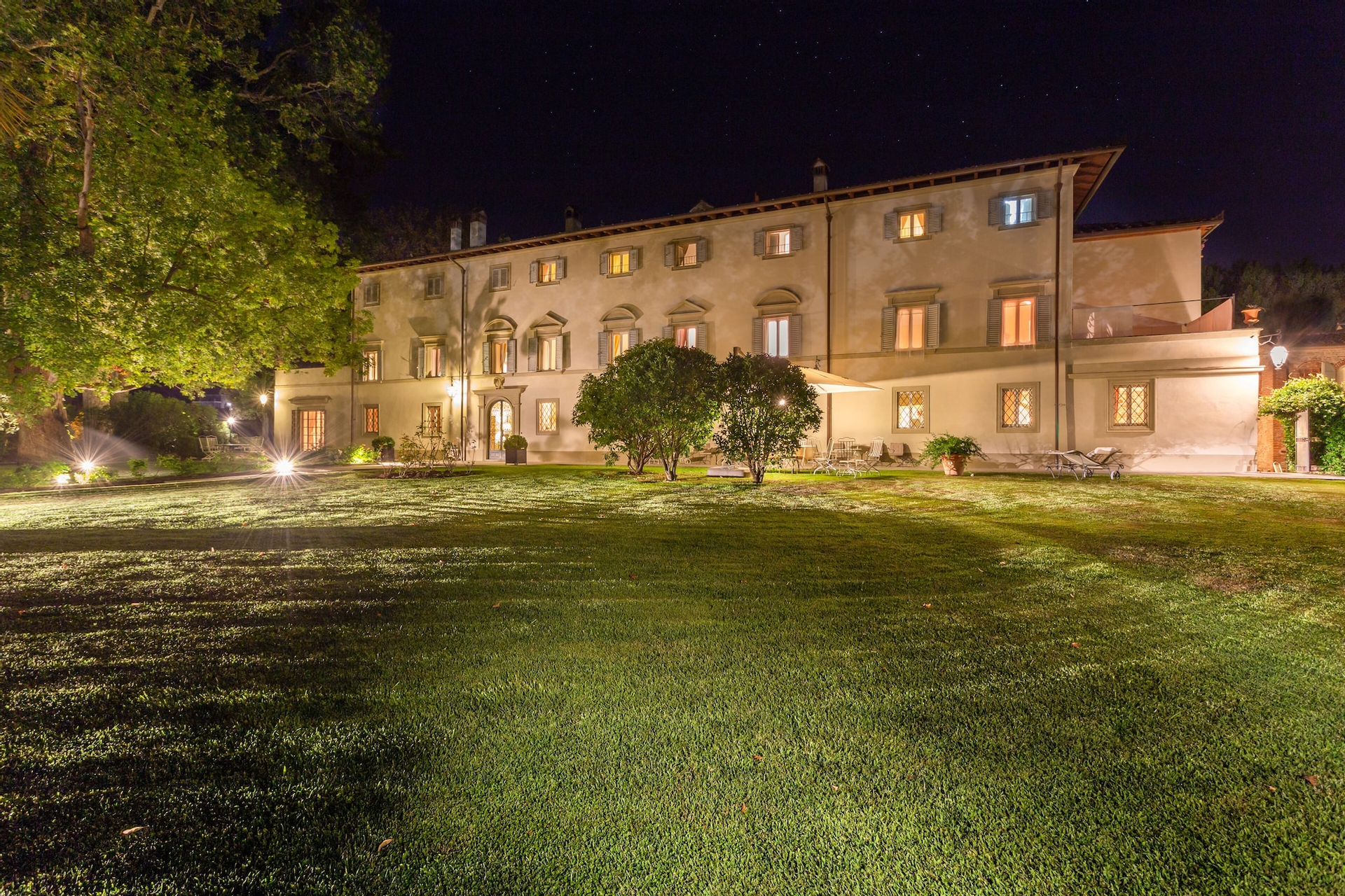 Exterior & Views 2, Villa Pitti Amerighi, Pistoia