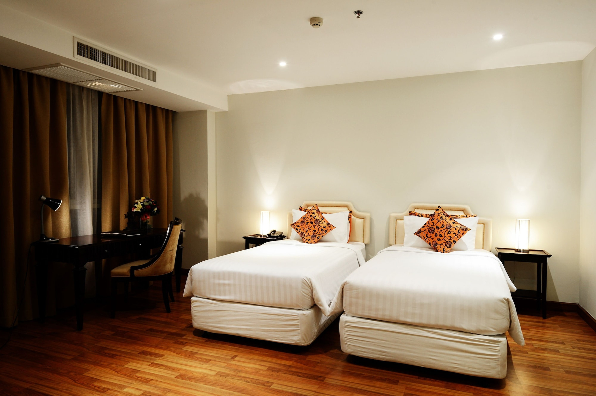Room 13