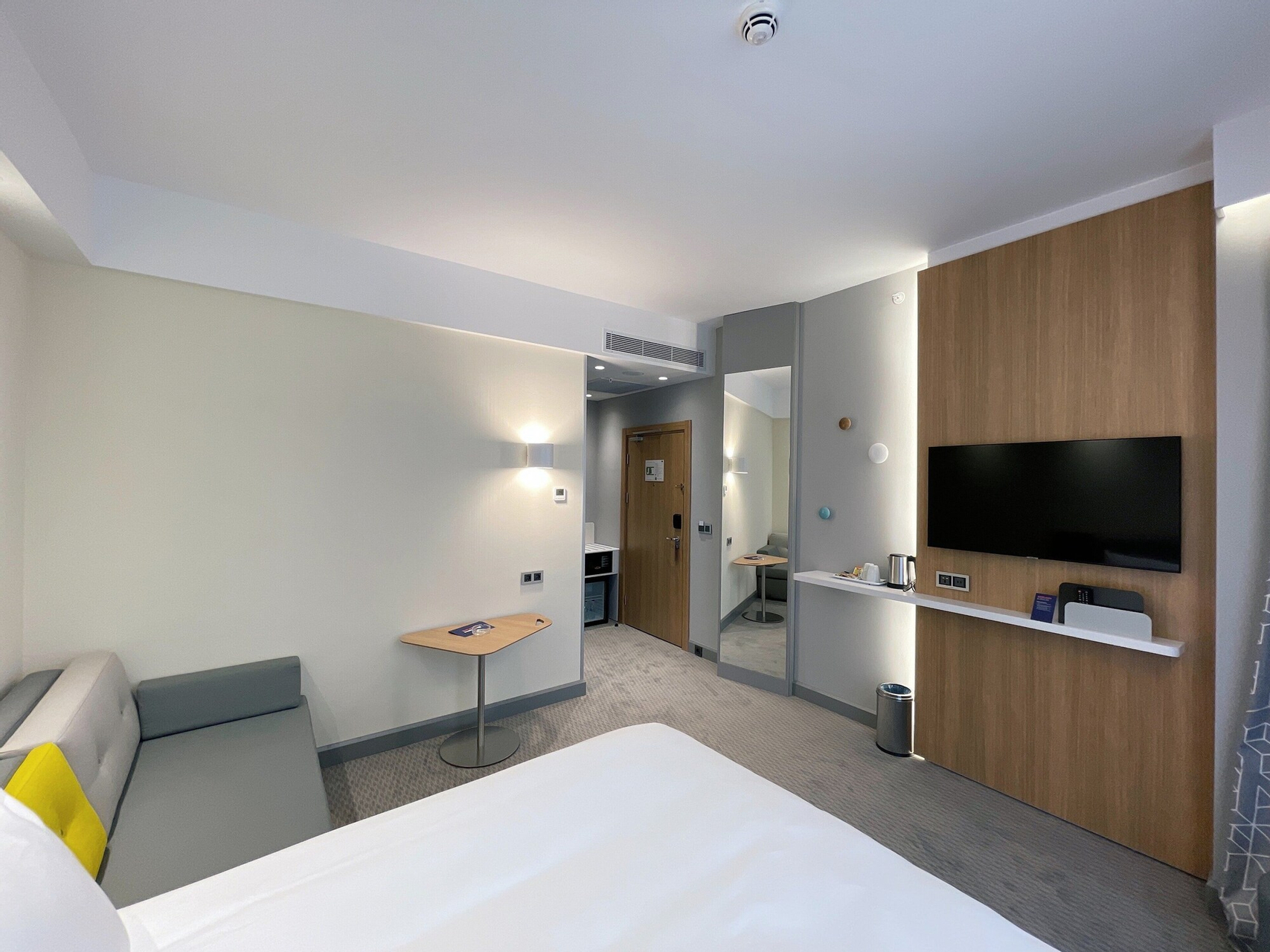 Room 4