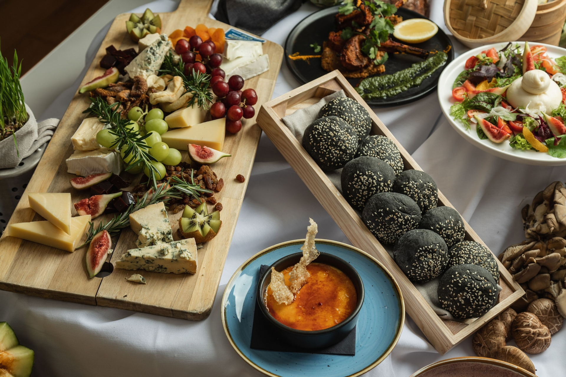 Food & Drinks