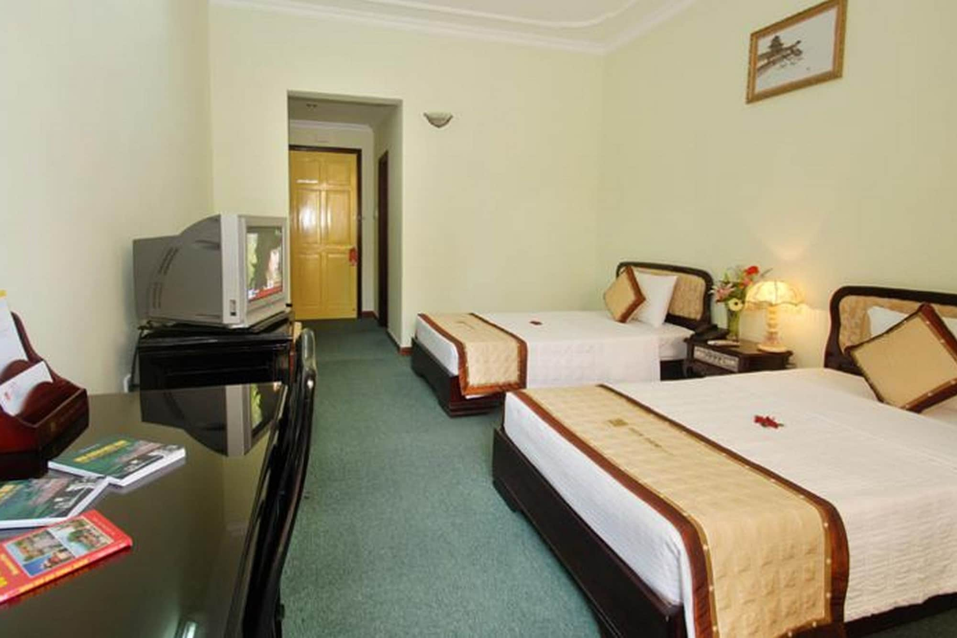 Bedroom 3, Duy Tan Hotel, Huế