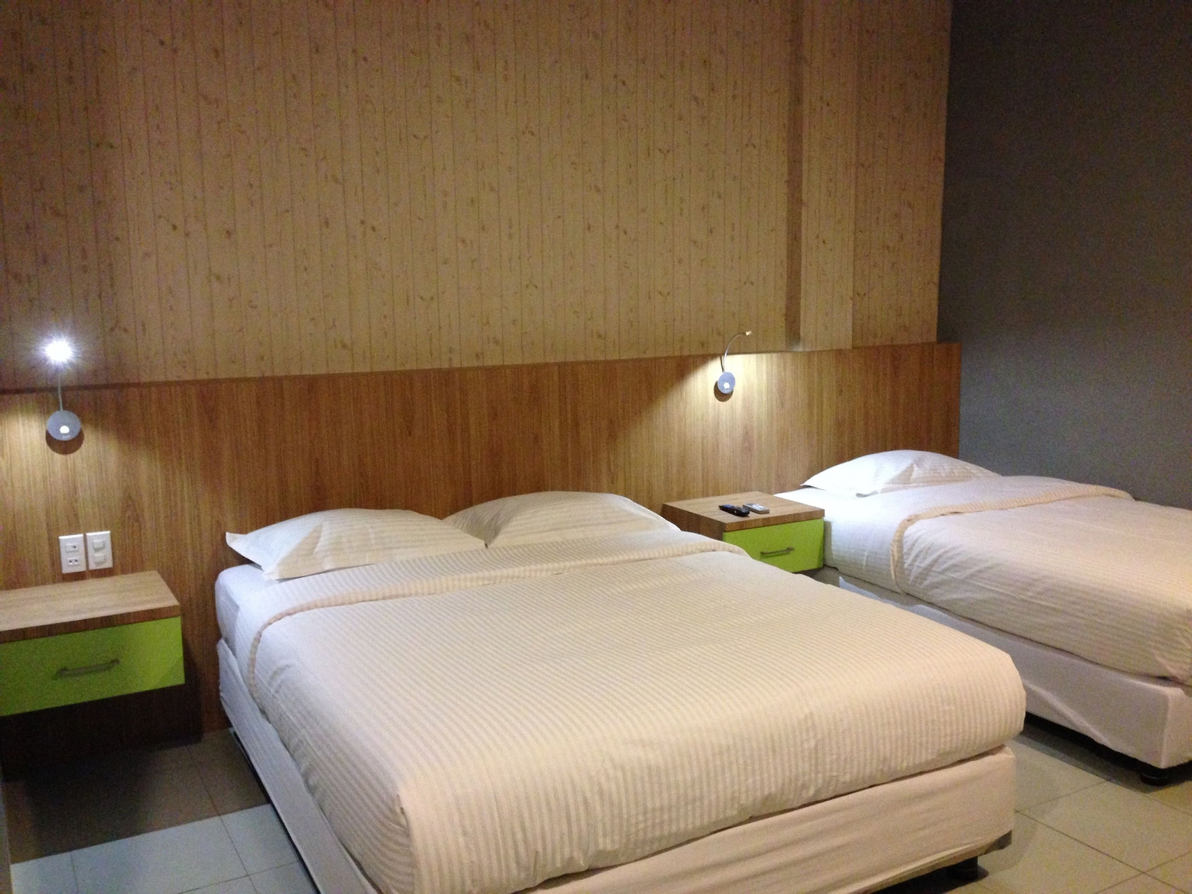 Bedroom 4, Wisma Sederhana Budget Hotel Medan, Medan