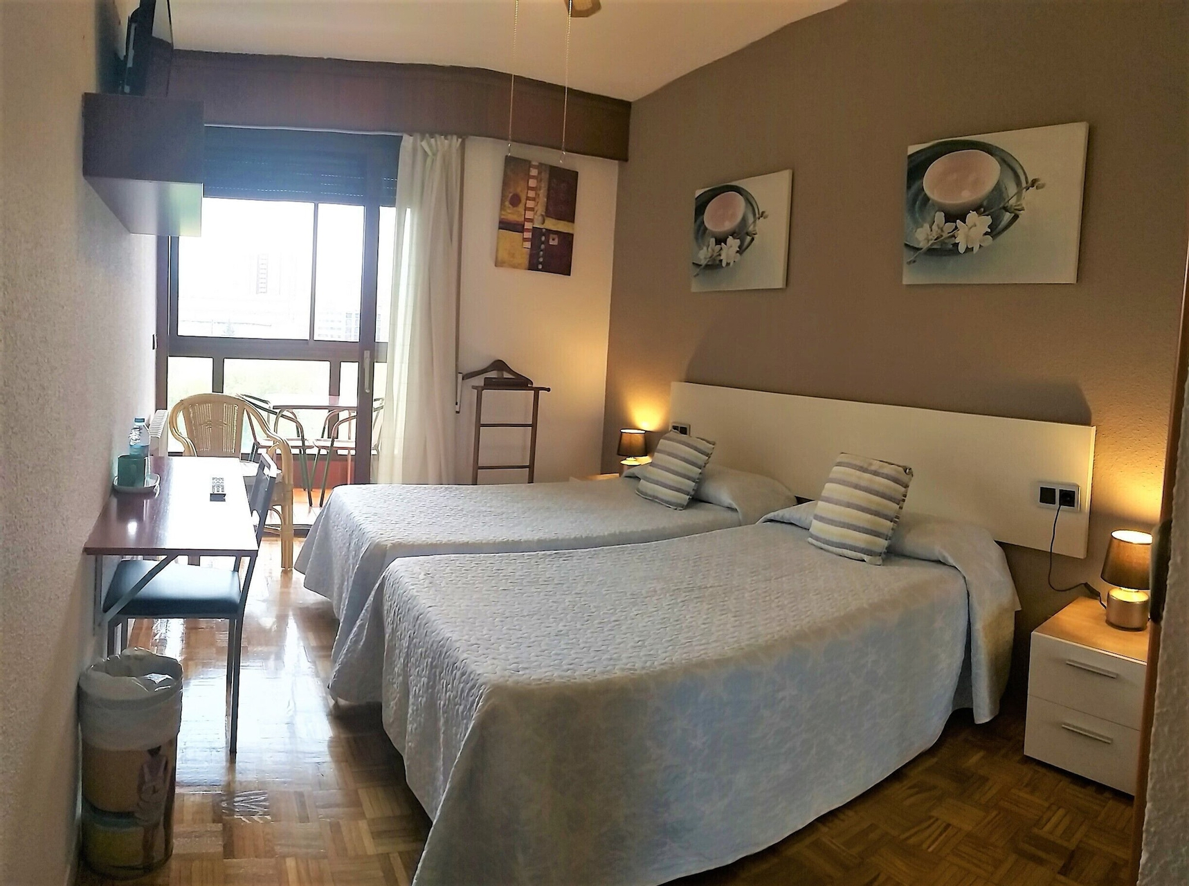 Bedroom 3, Meson del Barro Hotel, Navarra