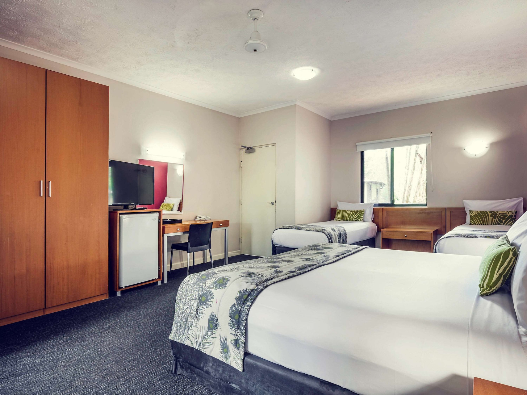 Bedroom 4, Mercure Darwin Airport Resort, City - Remainder