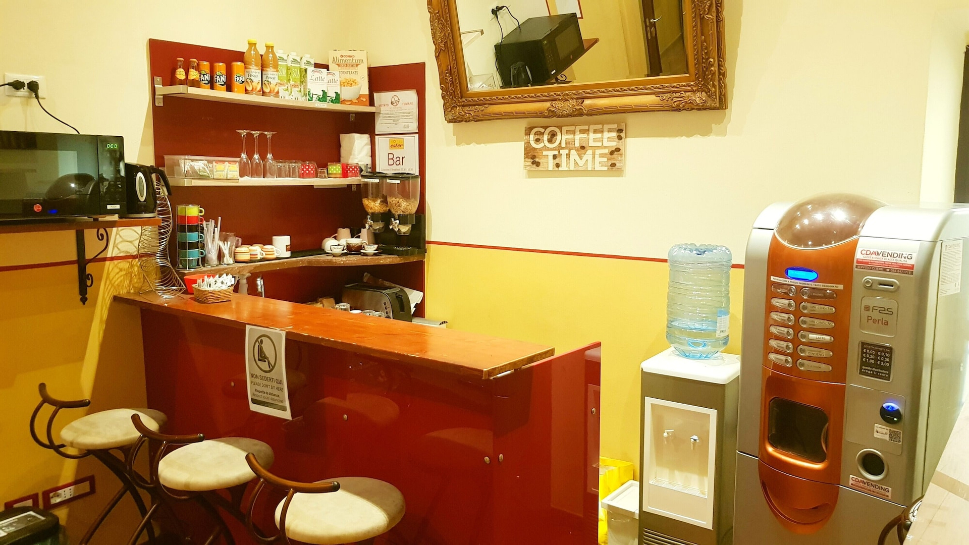 Food & Drinks 5, Hotel Ester, Florence