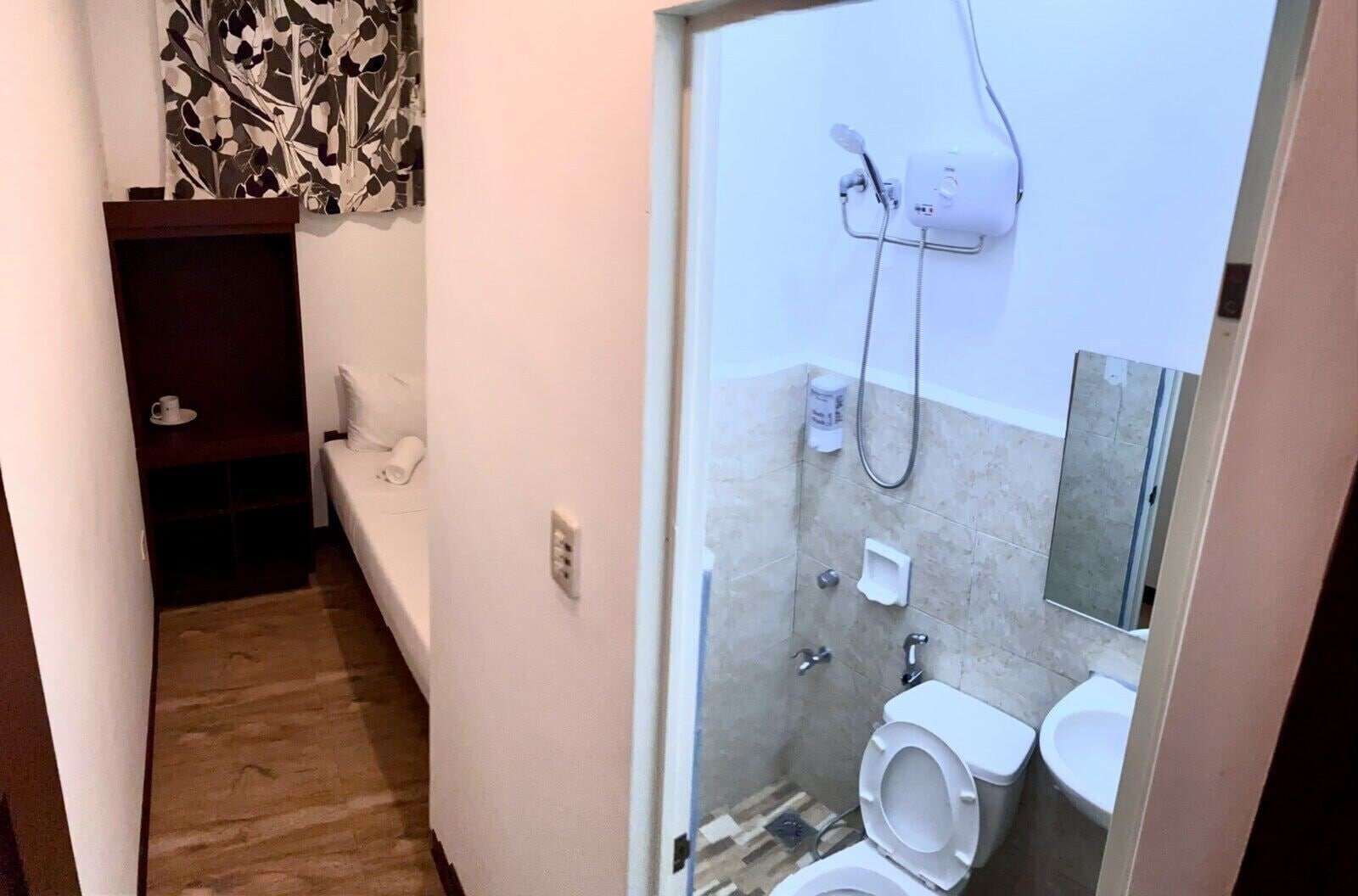 Bedroom 3, Kampotel Davao, Davao City