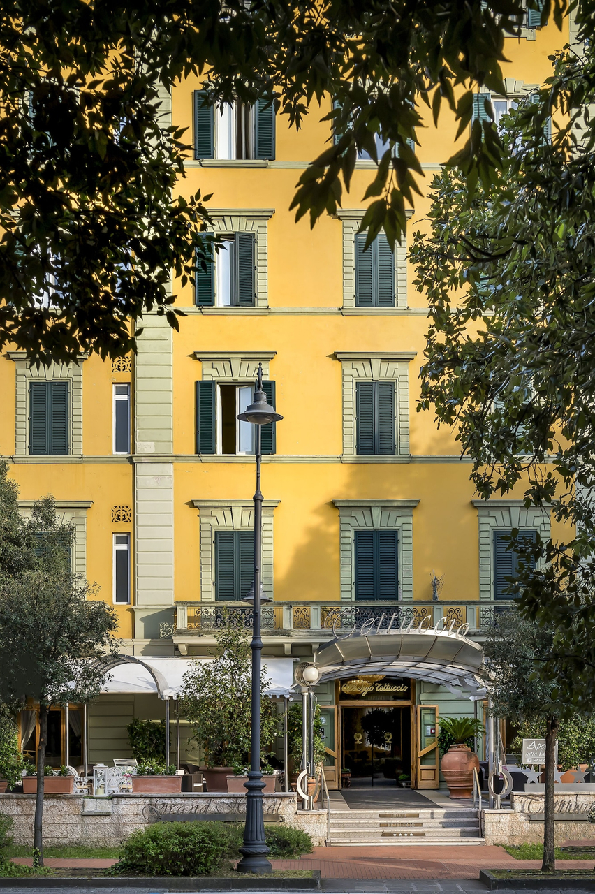 Exterior & Views 2, Grand Hotel Tettuccio, Pistoia