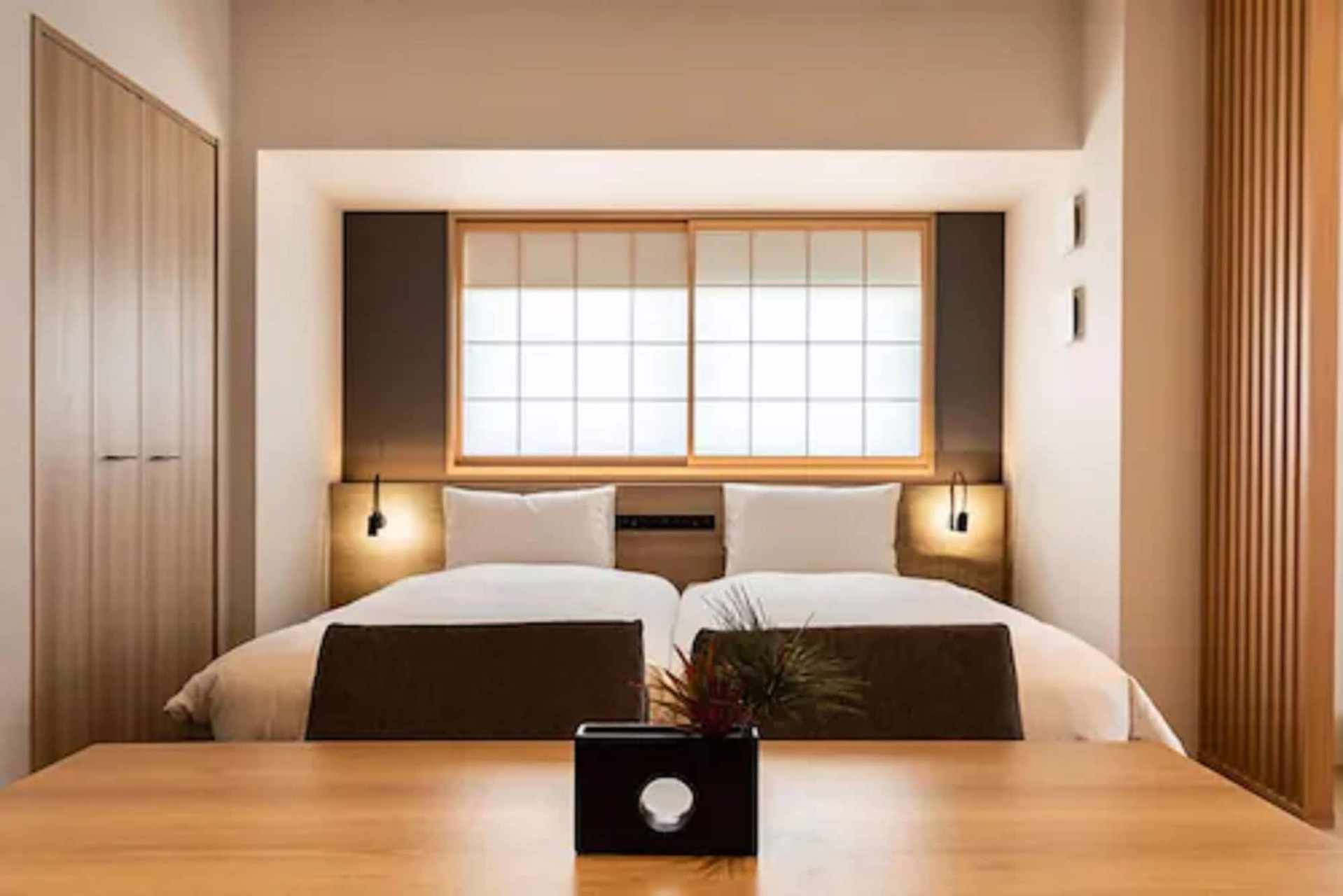 Room 17