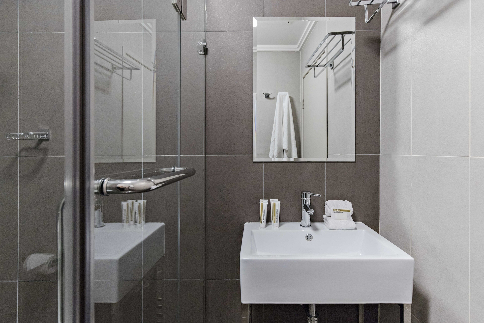 Bedroom 4, The Bayswater Sydney, Sydney