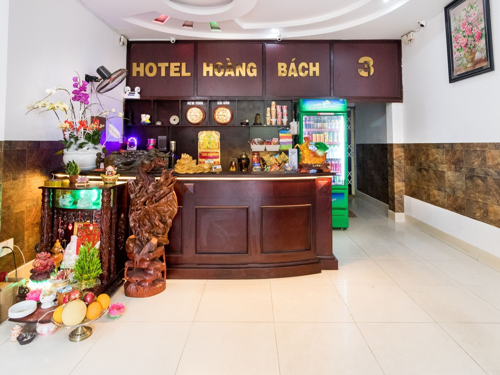Food & Drinks 5, Hoang Bach 3, Binh Tan
