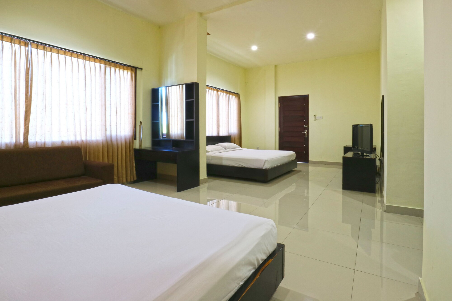 Bedroom 4, Prima Inn, Badung