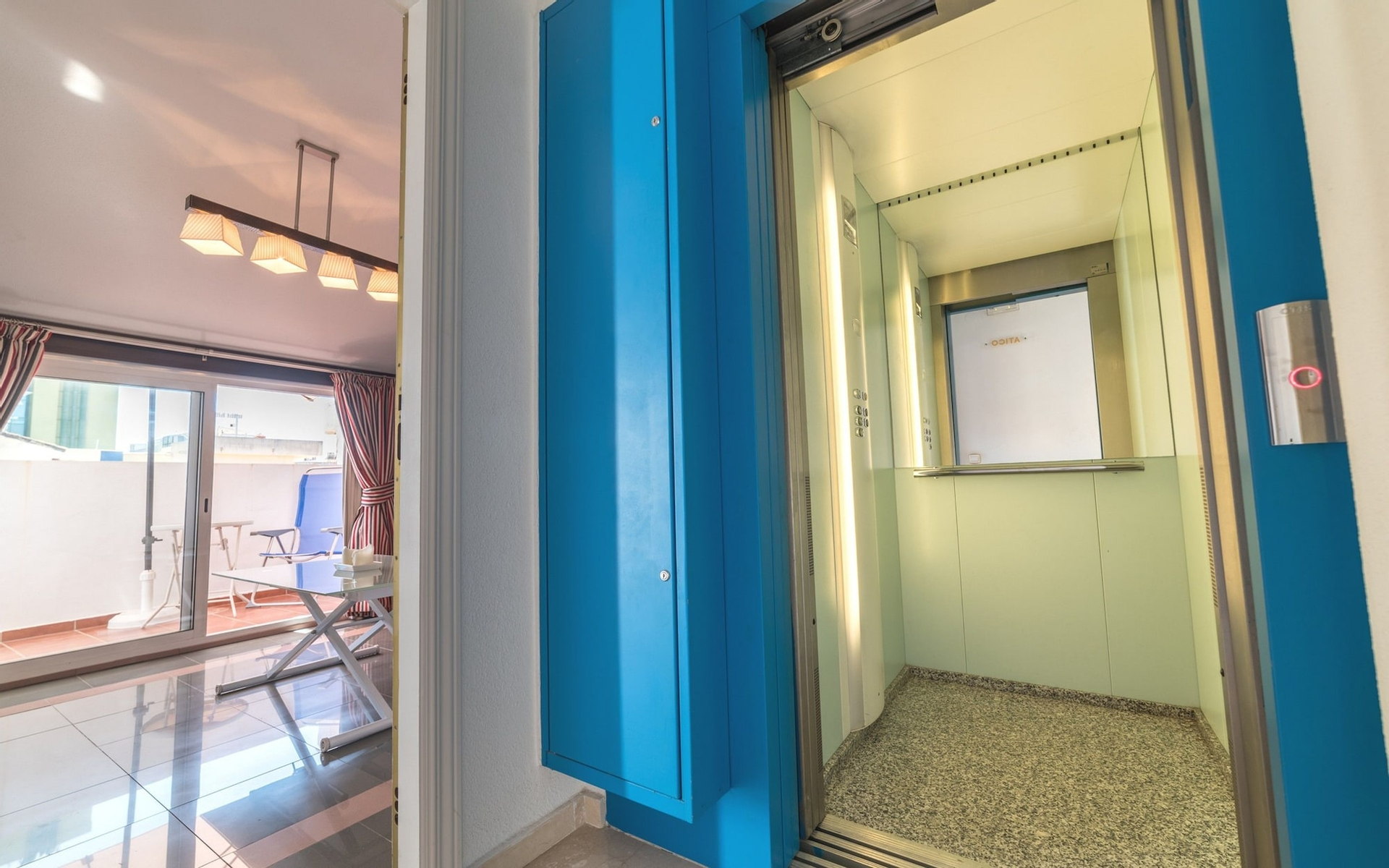 Others 4, Calle Elcano | 4  Pax | Second Line | 1447-AW, Málaga