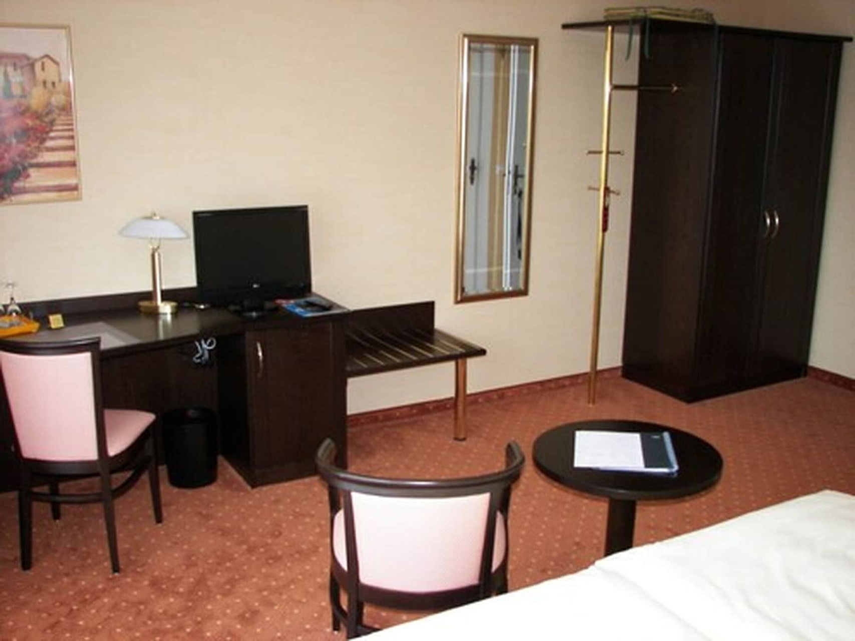 Bedroom 3, Hotel Bootshaus, Verden