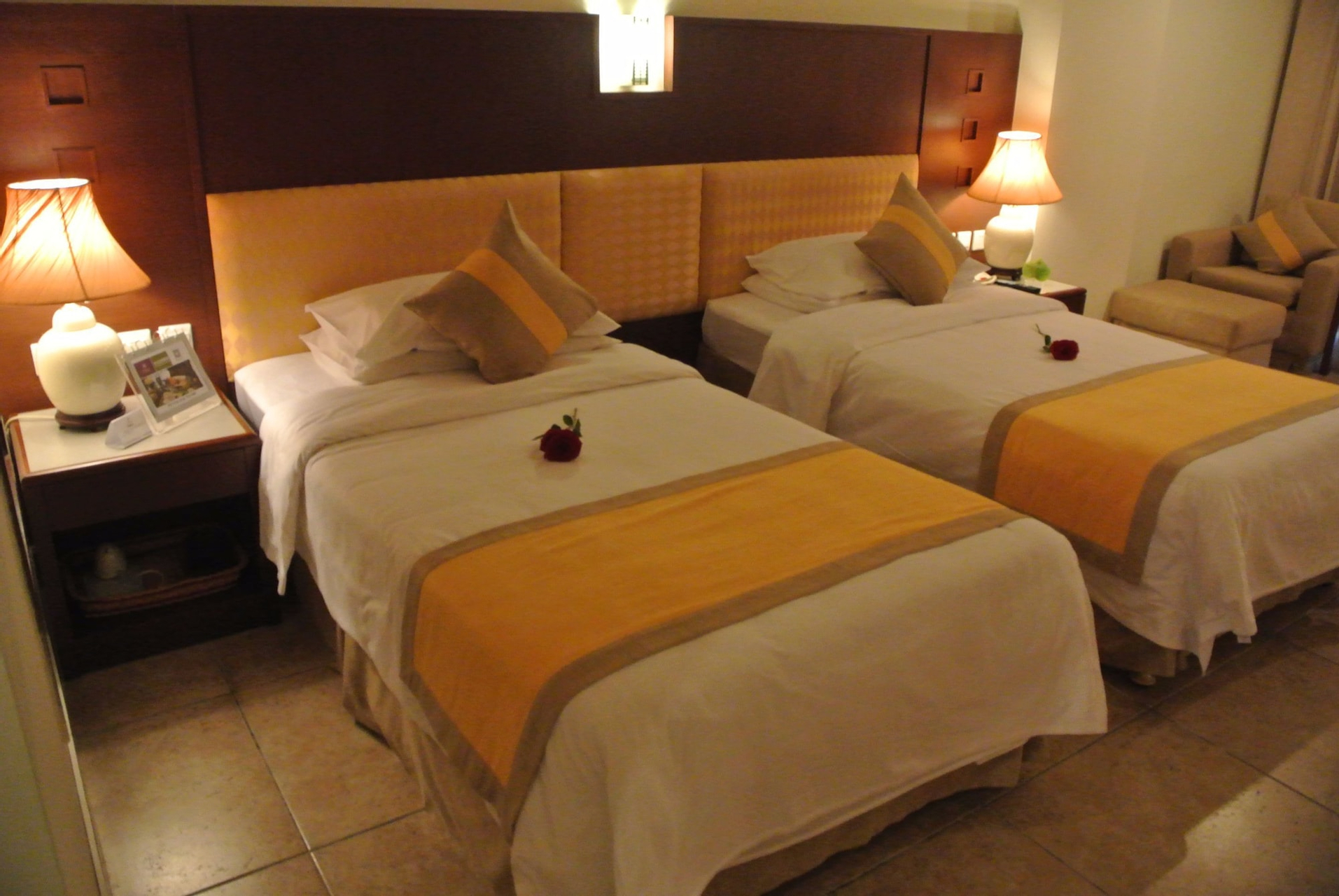 Bedroom 3, HNA Business Hotel Downtown HaiKou, Haikou