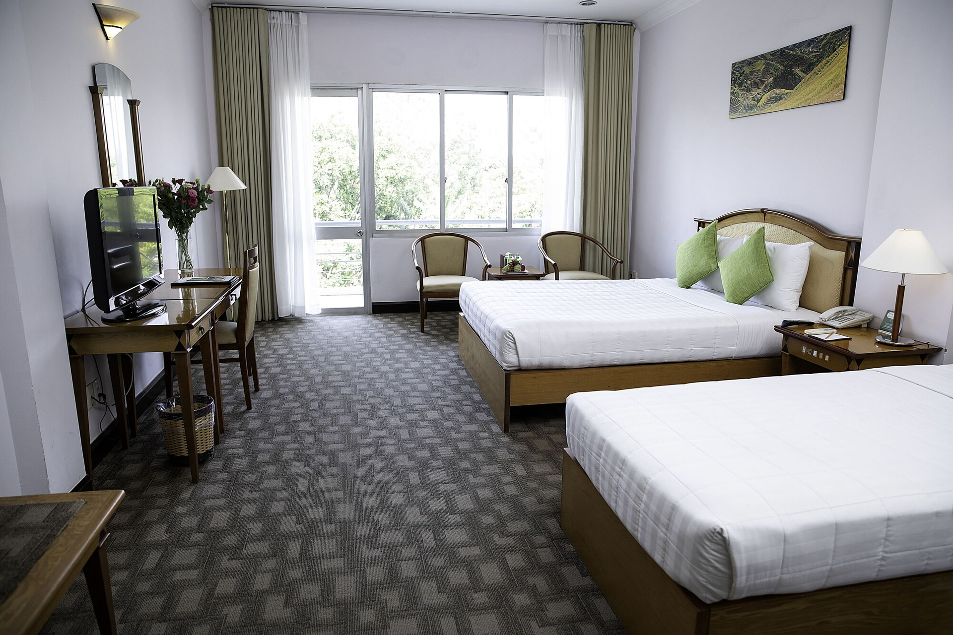 Bedroom 3, Liberty Hotel Saigon Park View, Quận 1