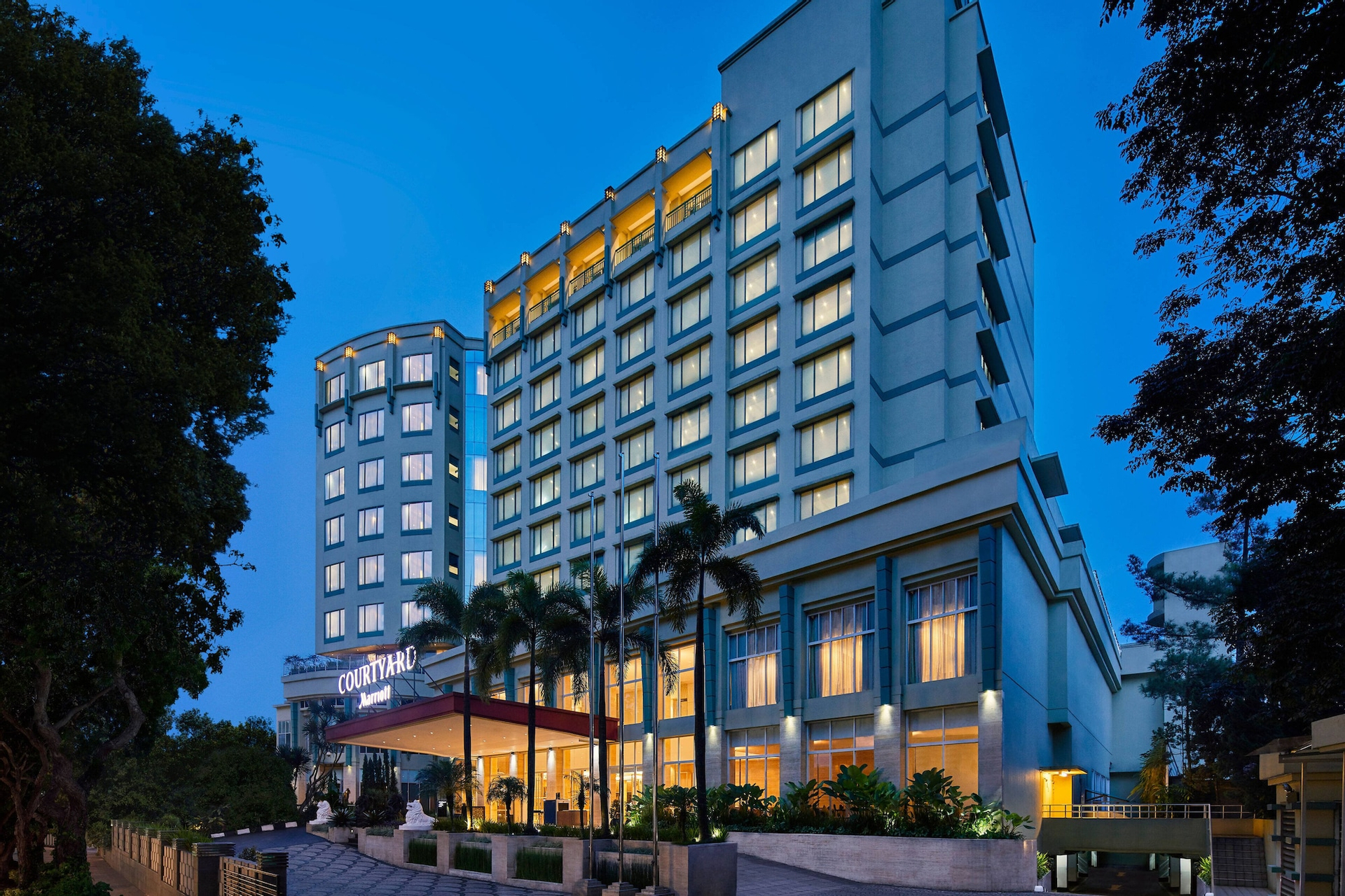 Exterior & Views 1, Courtyard by Marriott Bandung Dago – CHSE Certified, Bandung