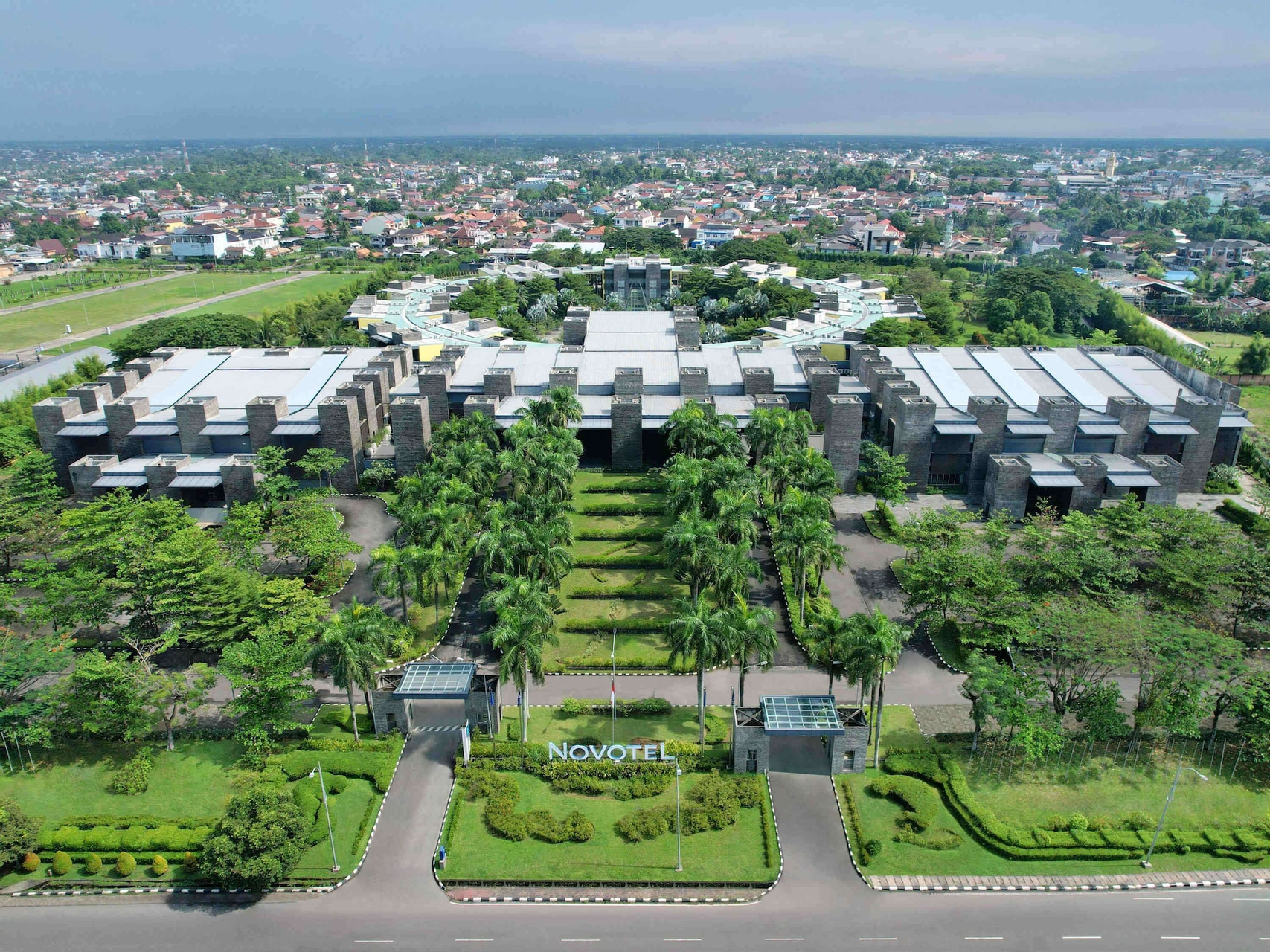 Exterior & Views 1, Novotel Palembang Hotel & Residence, Palembang