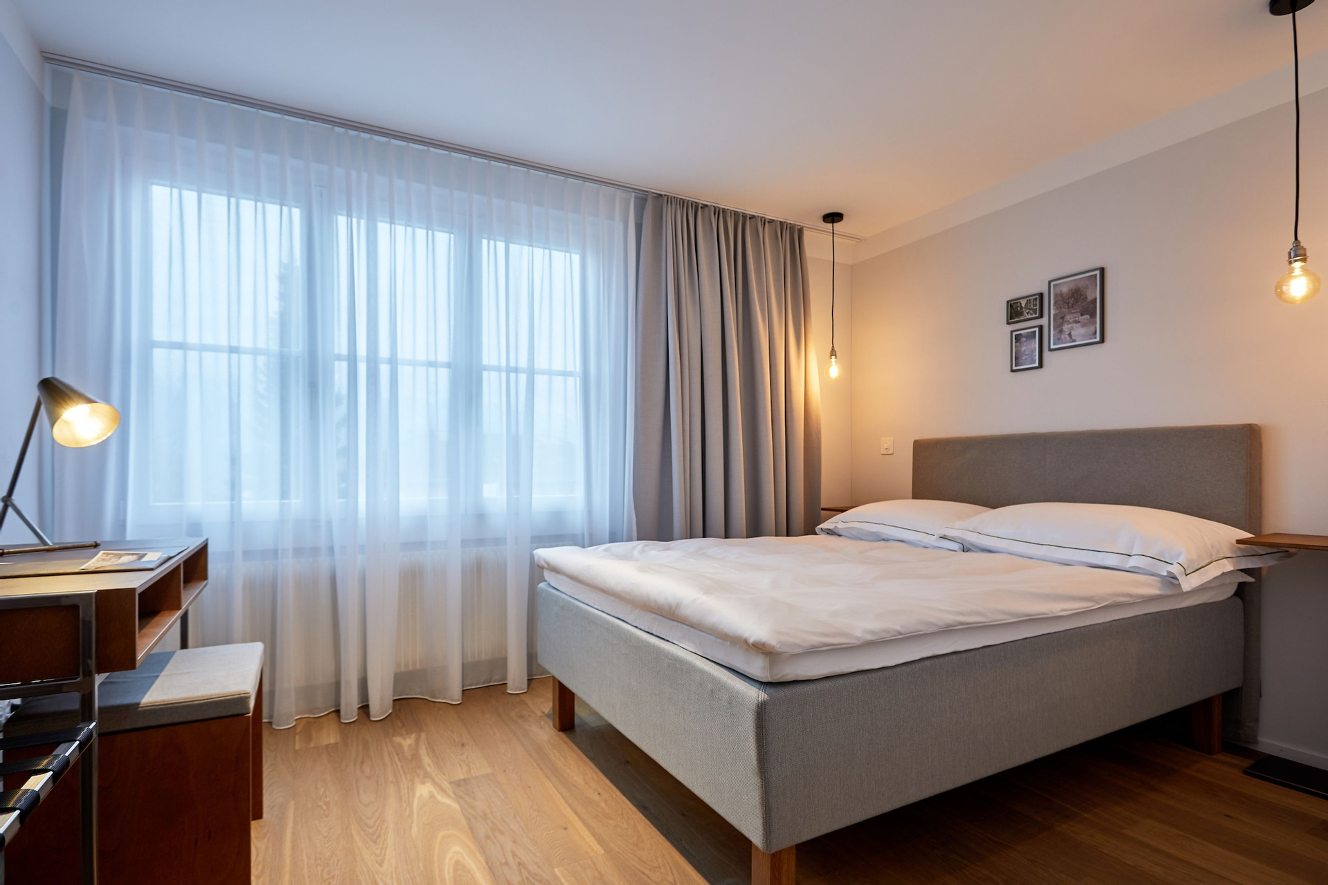 Bedroom 2, Hotel Chartreuse, Thun