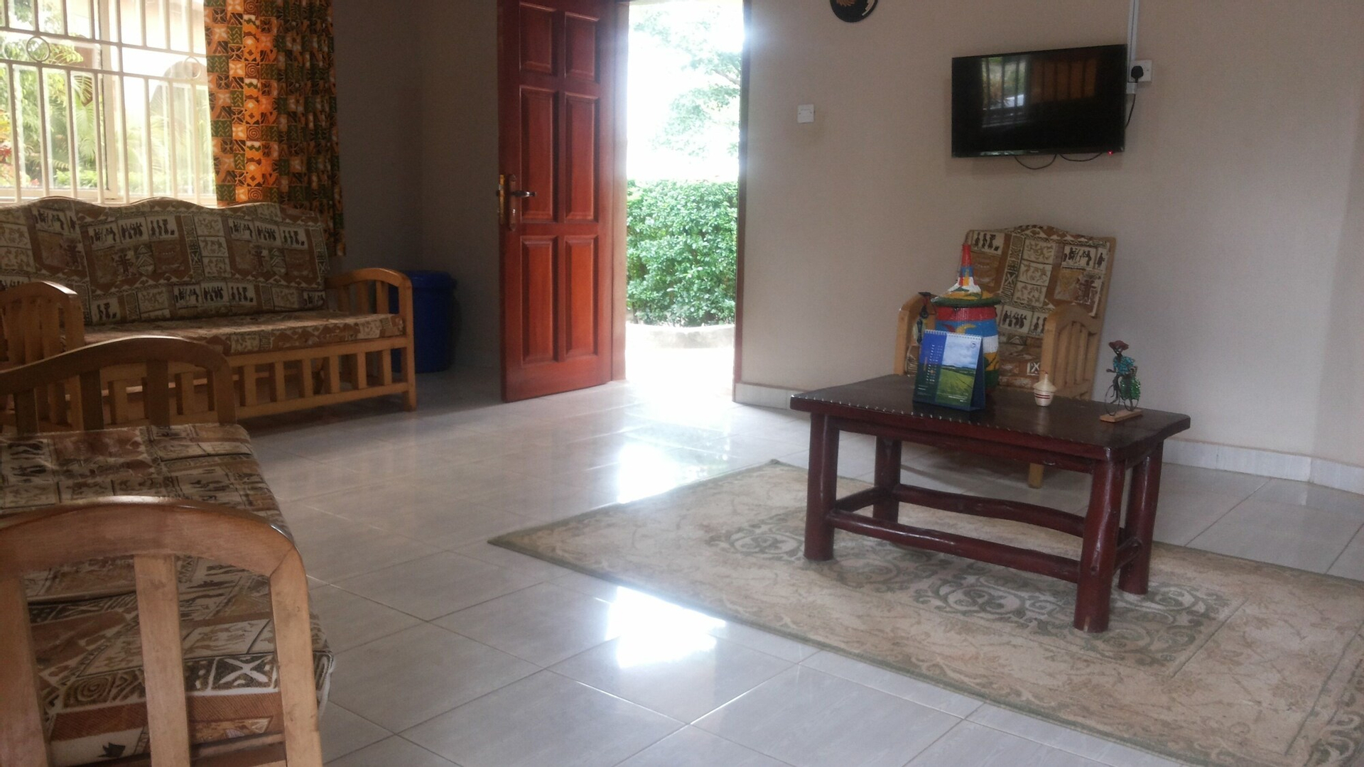 Lobby, Lavic Country Resort, East Moyo