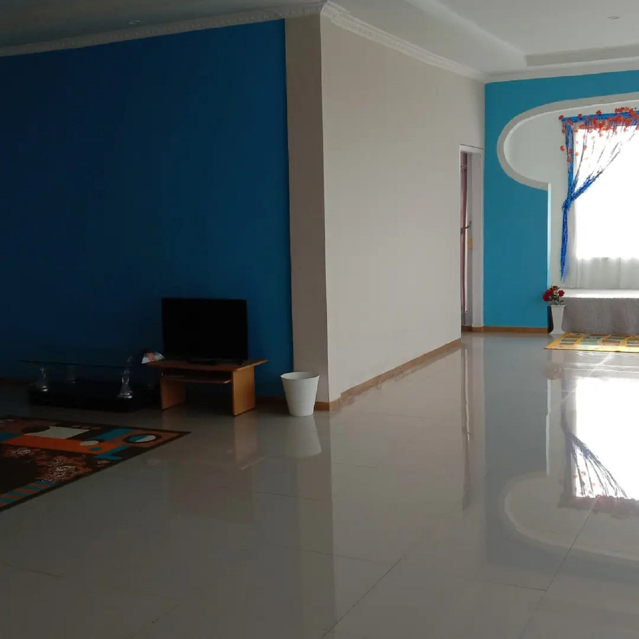 Living Area 14