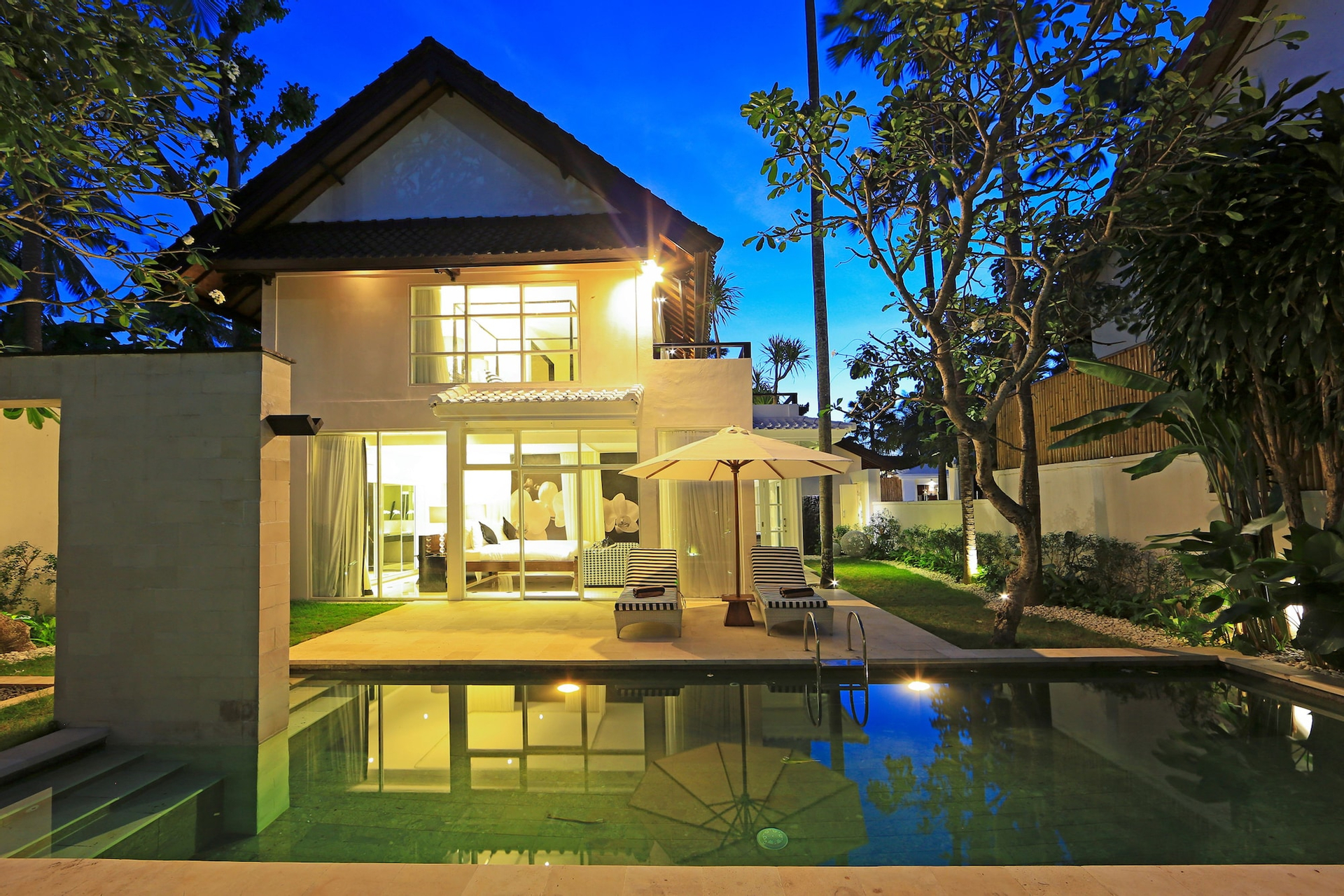 Exterior & Views 4, Four On Drupadi Seminyak, Badung