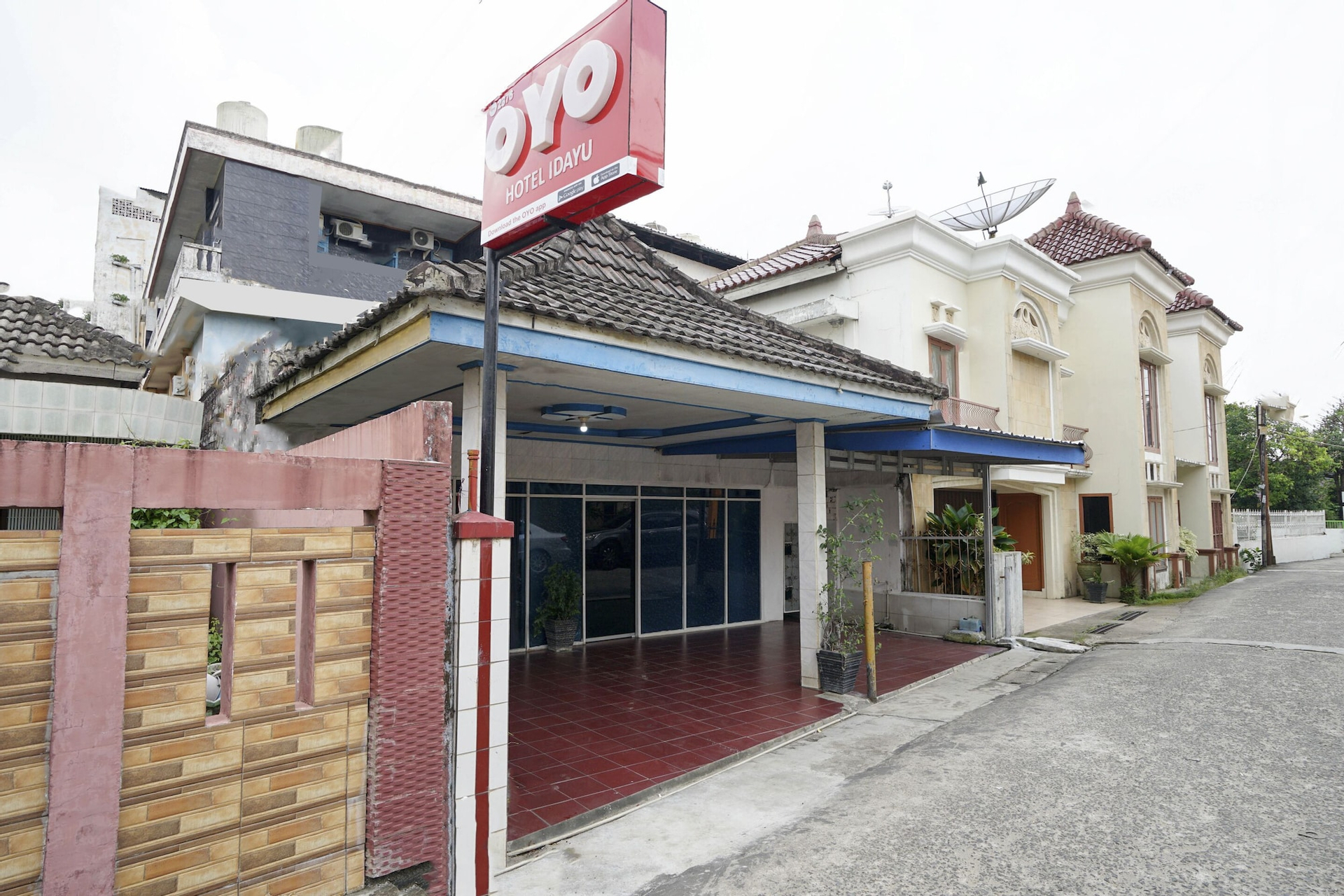 Exterior & Views 4, Hotel Idayu Natuna Palembang RedPartner, Palembang