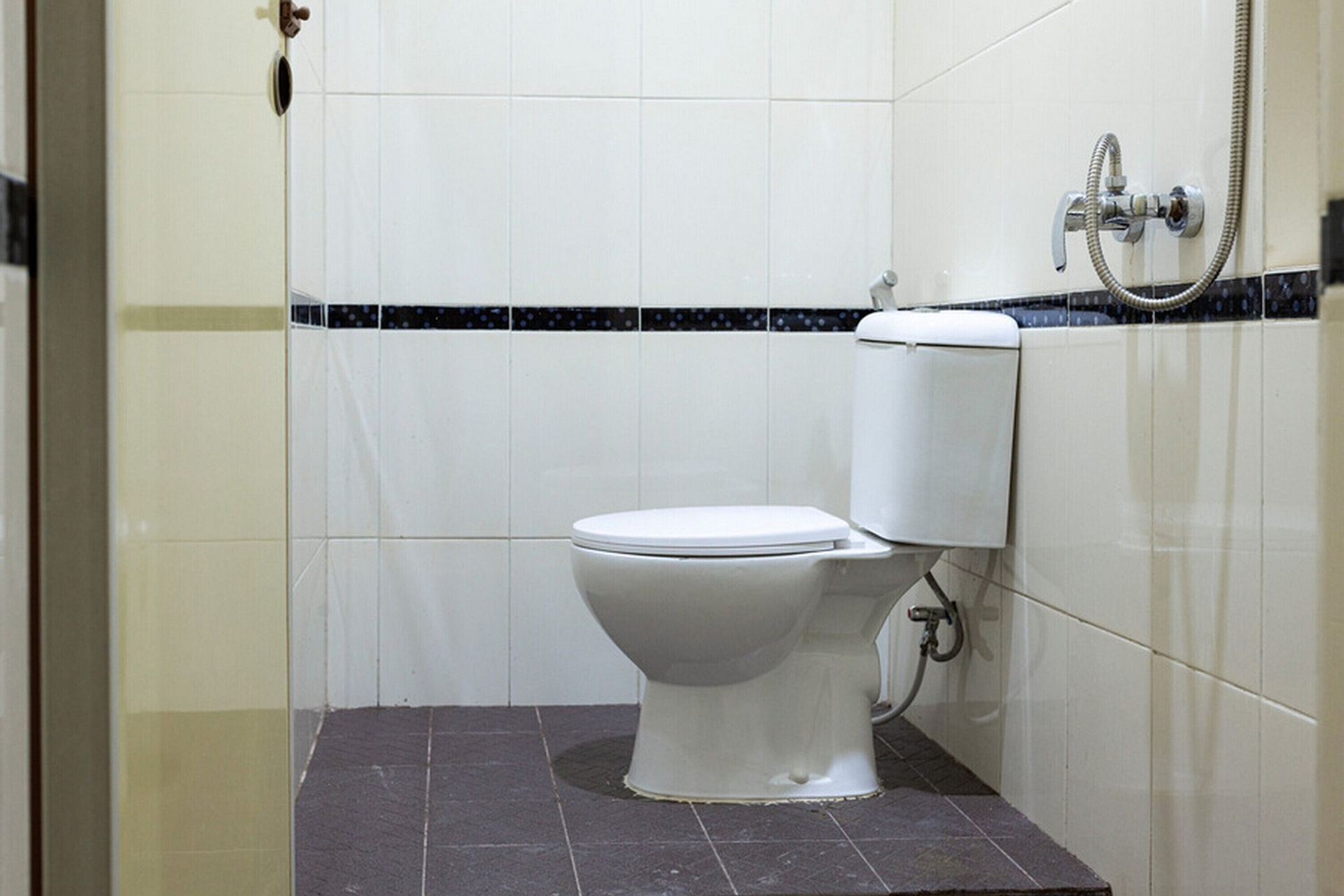 Bedroom 4, RedDoorz near Yuki Simpang Raya Mall Medan 2, Medan