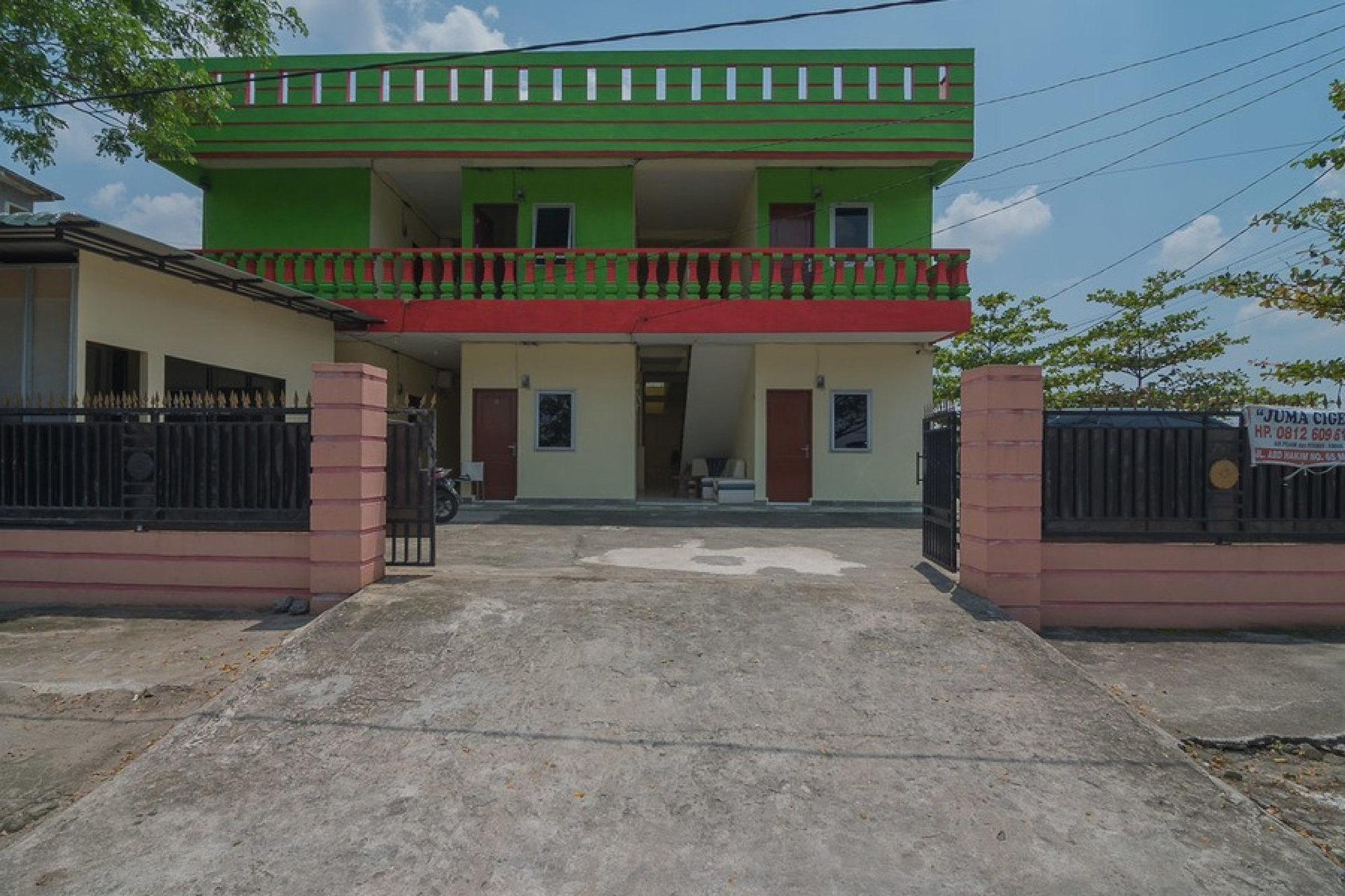 Exterior & Views 2, RedDoorz near Politeknik Negeri Medan, Medan