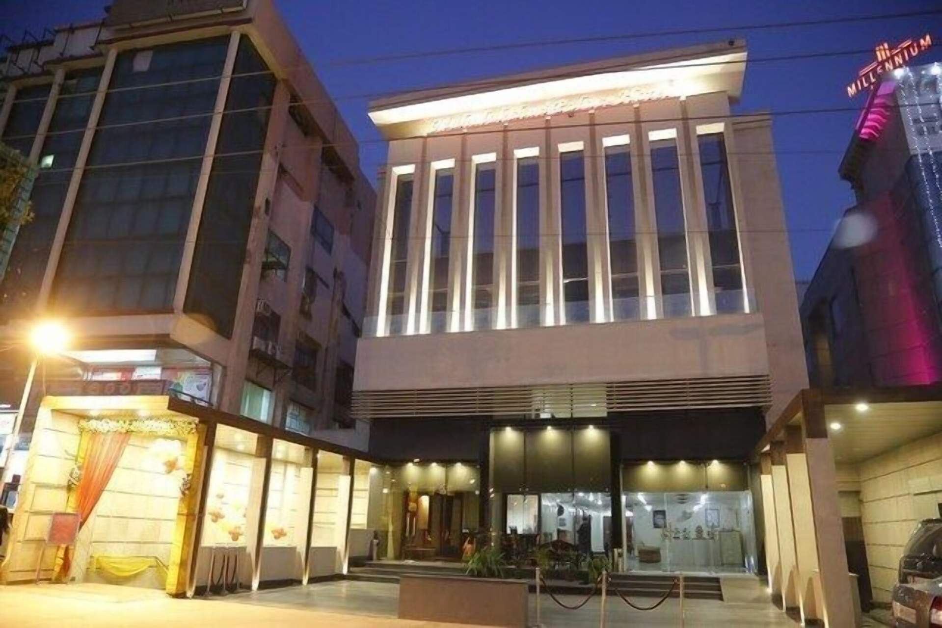 Exterior & Views 1, Mahalakshmi Palace Hotel, Faridabad