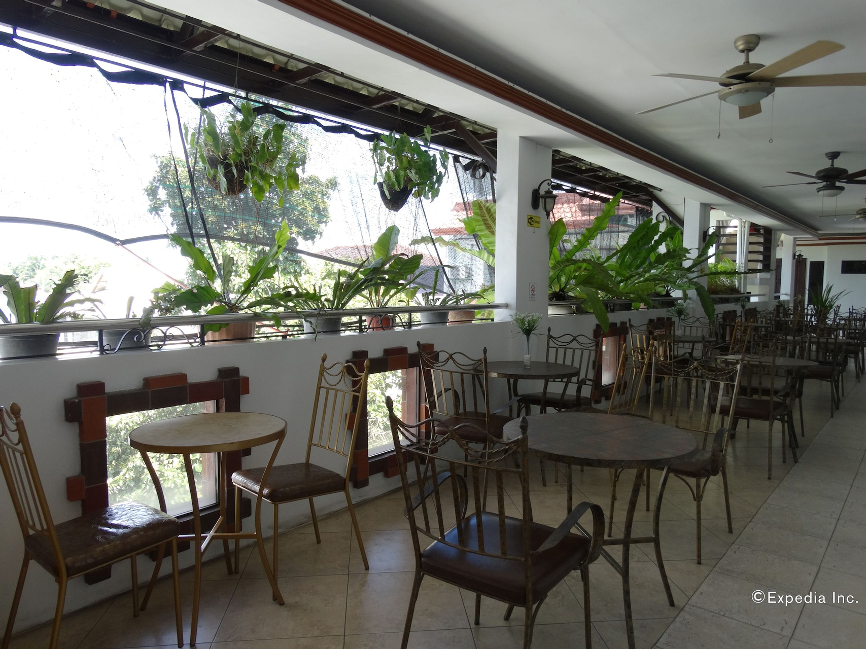 Food & Drinks 5, Ecoland Suites & Inn, Davao City