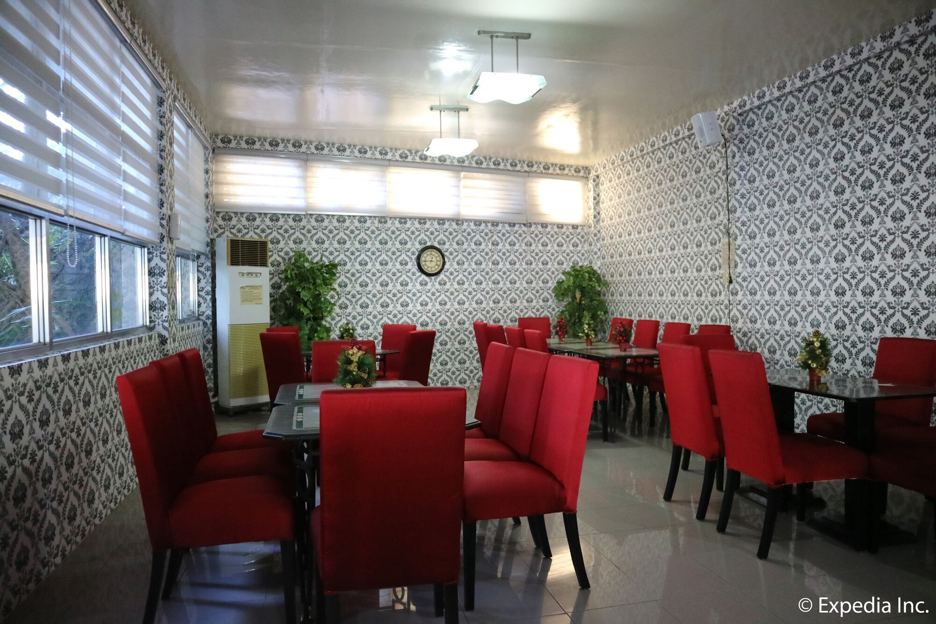 Food & Drinks 5, Splash Oasis Resort Hotel, Los Baños