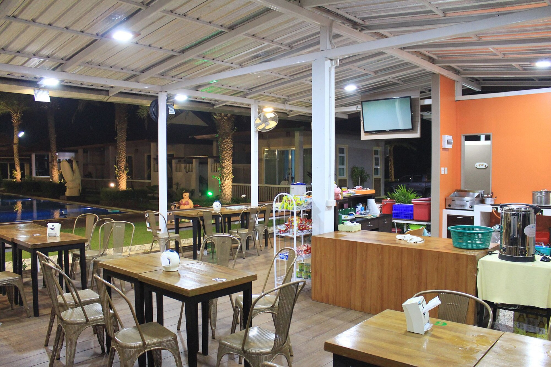Food & Drinks 4, Pueanjai Resort and Restaurant, Muang Chumphon