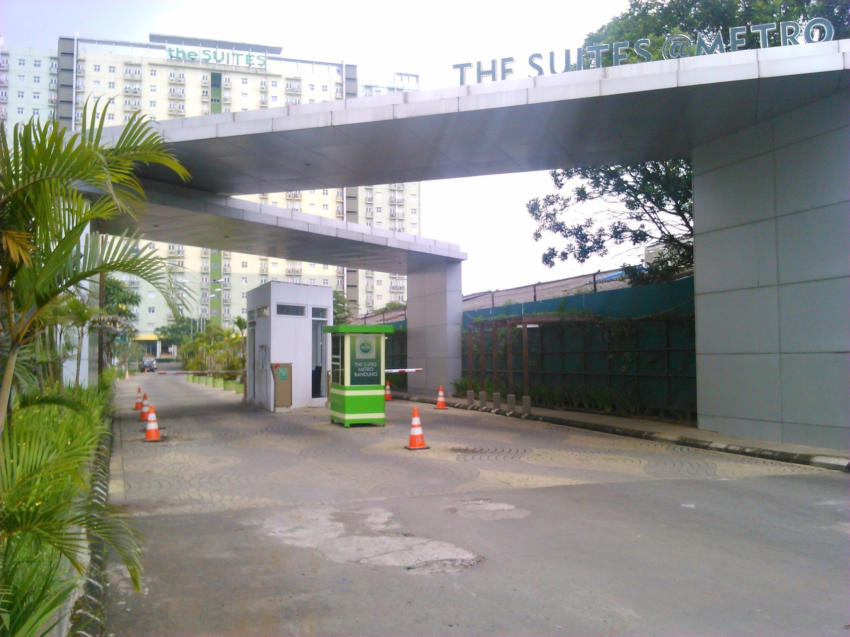 Exterior & Views 2, Apartemen The Suites Metro Yudis, Bandung