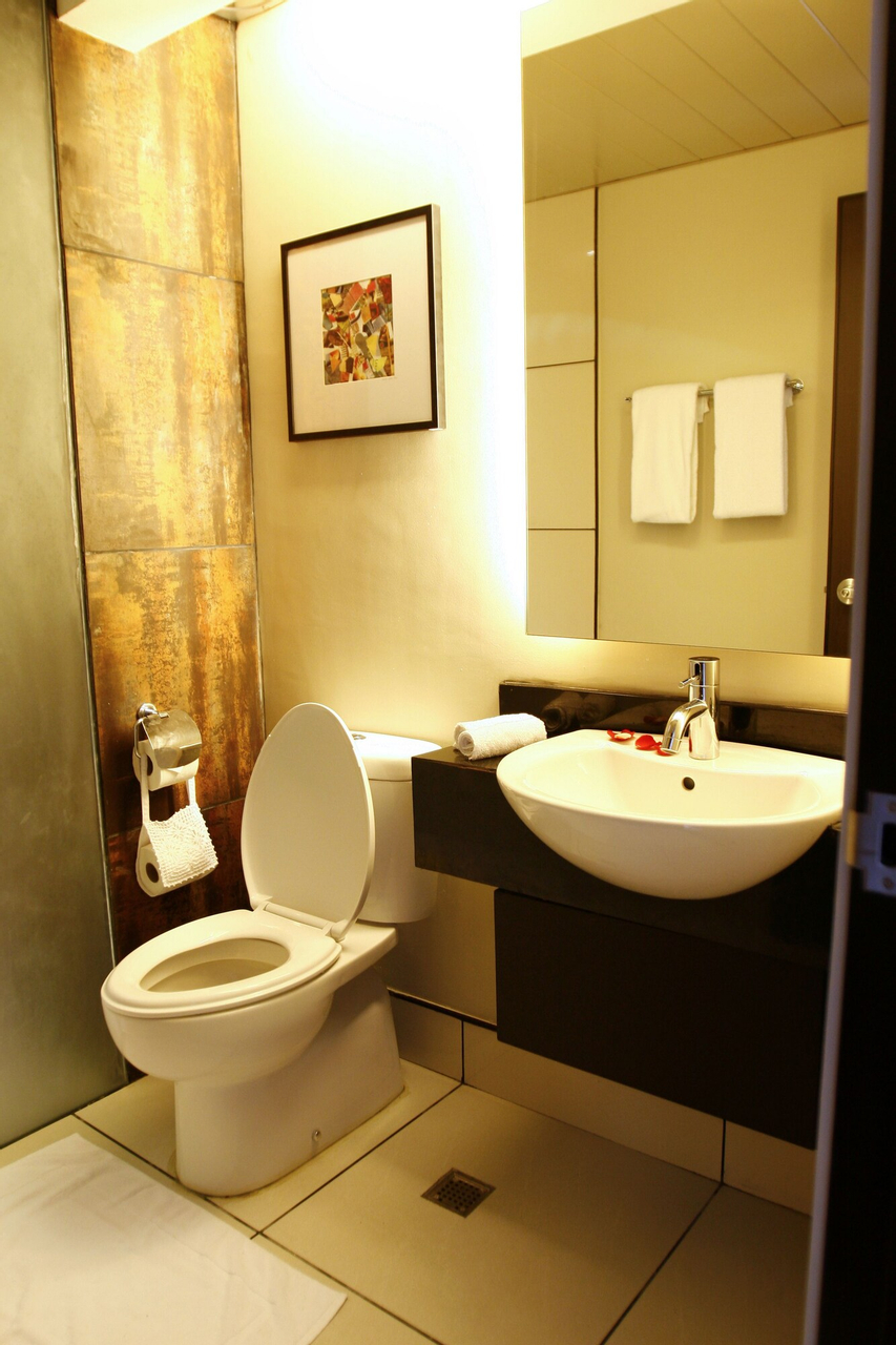 Bedroom 5, 8 Suites By Fat Jimmy's, Tagaytay City