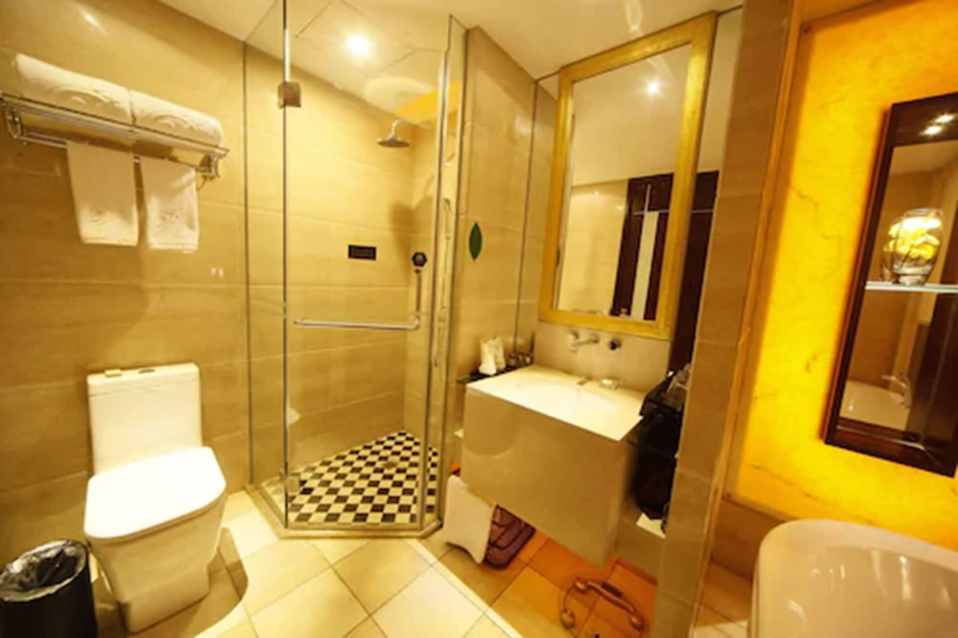 Bedroom 4, Royal Prince Hotel, Foshan