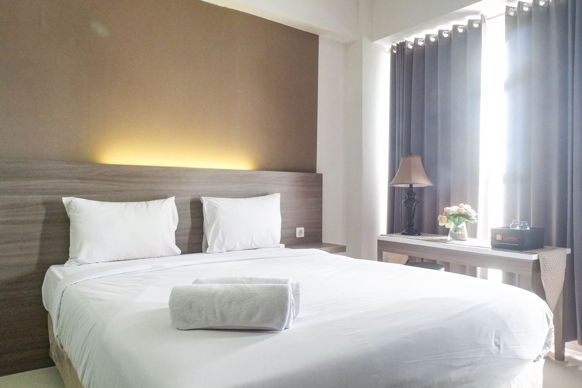 Room 2, Cozy And Compact Studio Apartment At Taman Melati Surabaya, Surabaya