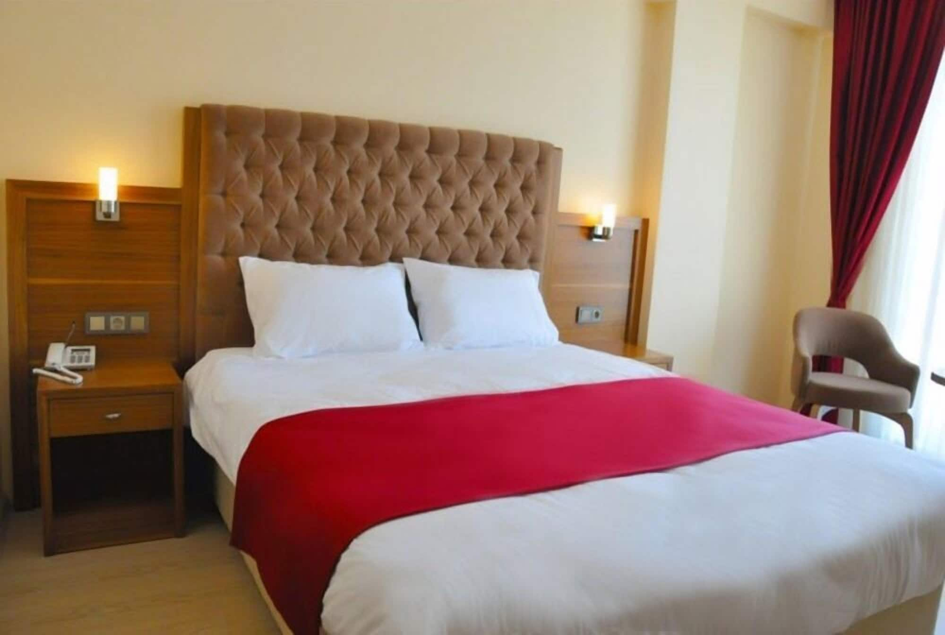 Others 1, Konuk Hotel, Gerede