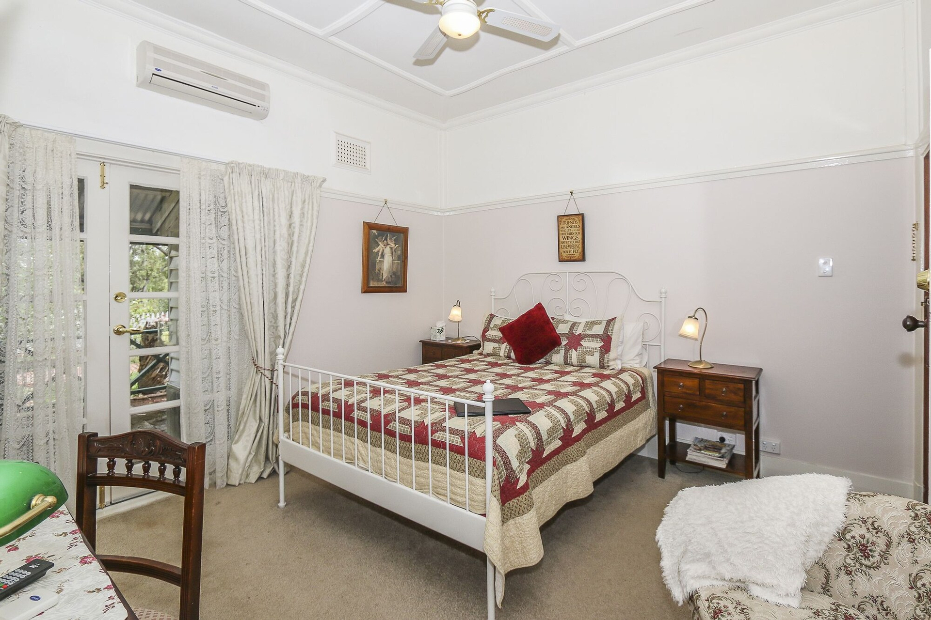 Bedroom 2, Rosebridge House Bed and Breakfast, Kalamunda