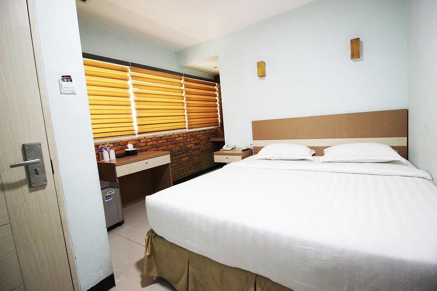 Bedroom 3, Amaliun Hotel, Medan