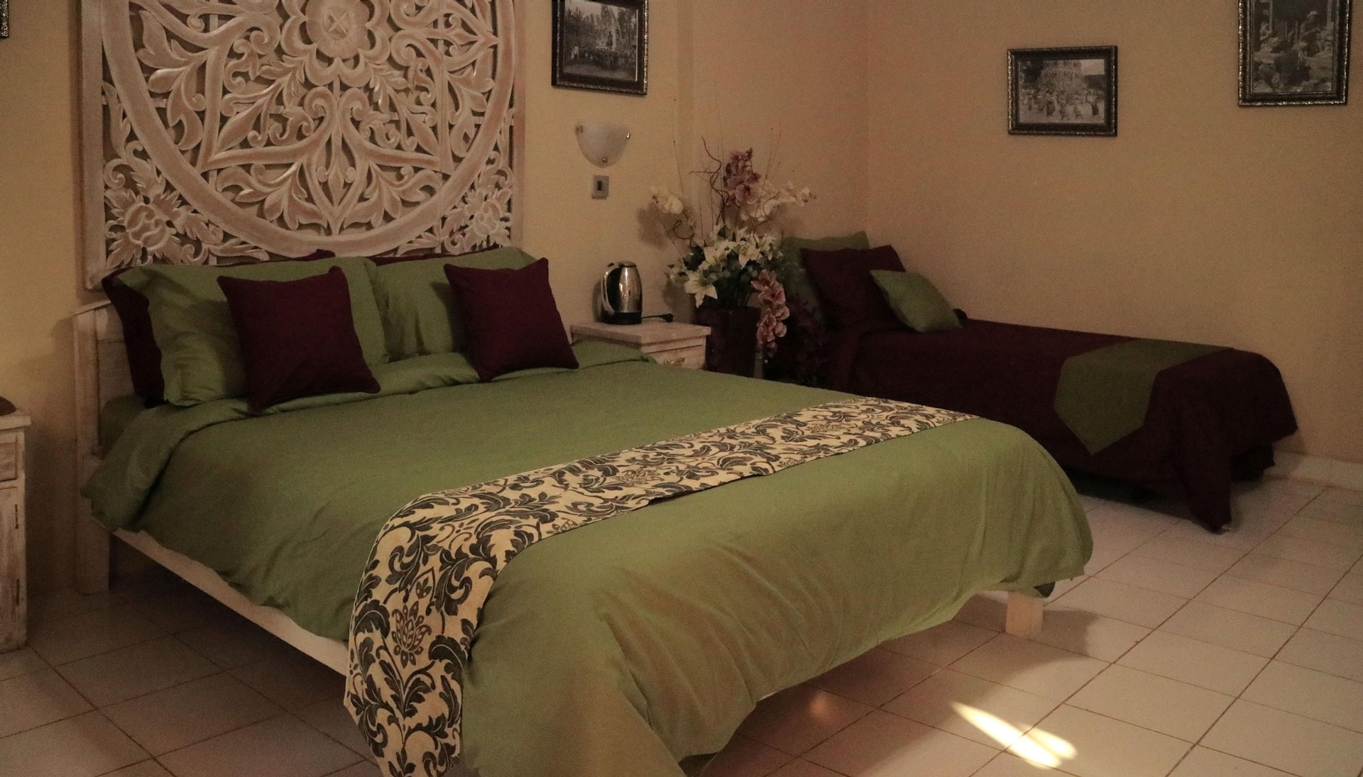Bedroom 2, Batur Sunrise Guesthouse, Bangli