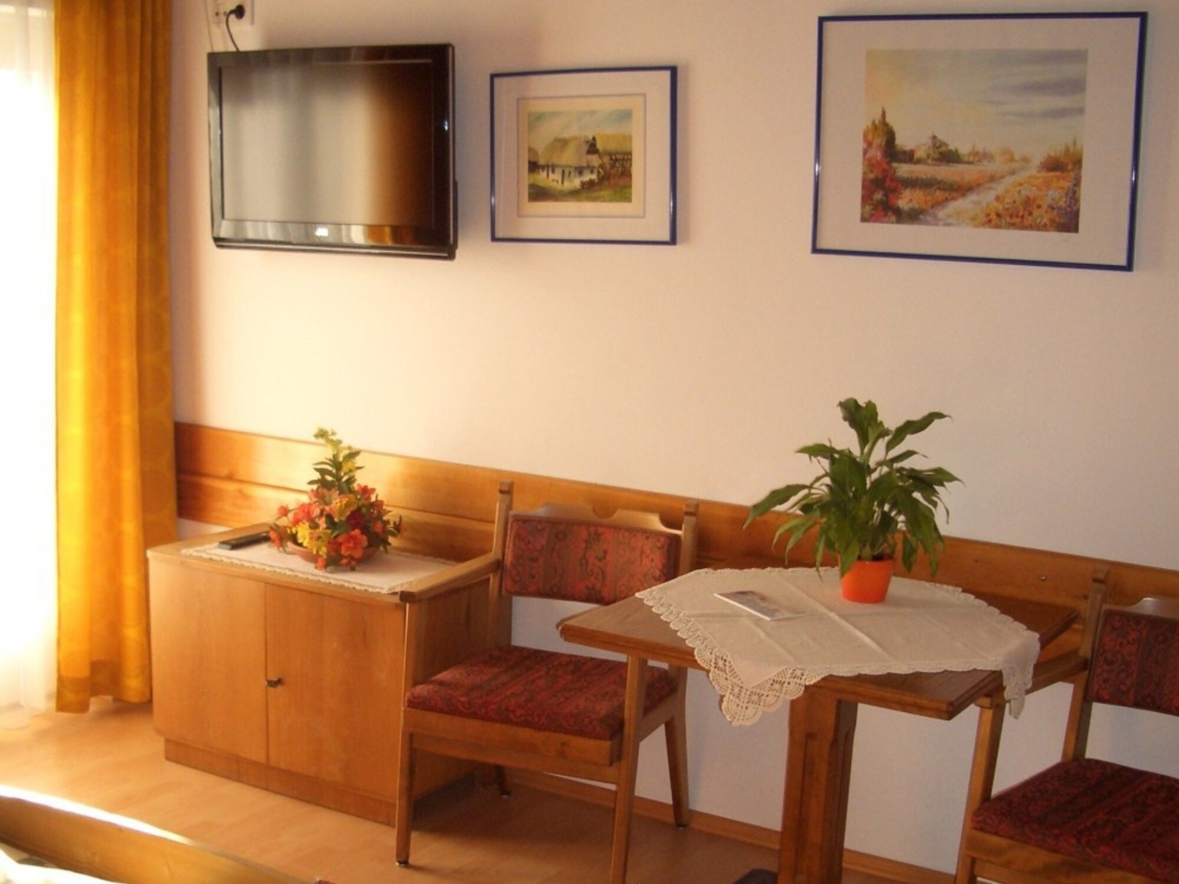Bedroom 5, Apart-Hotel Alpenhof, Schwaz