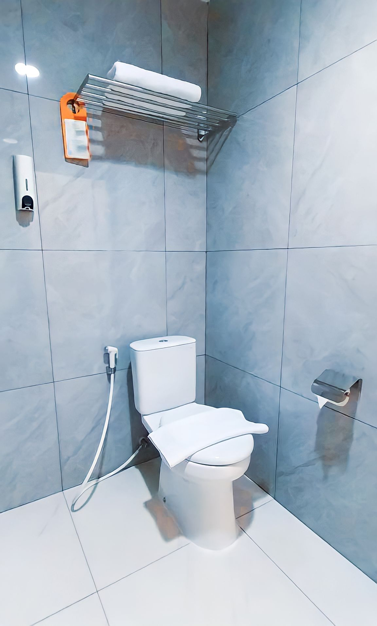 Bathroom 2