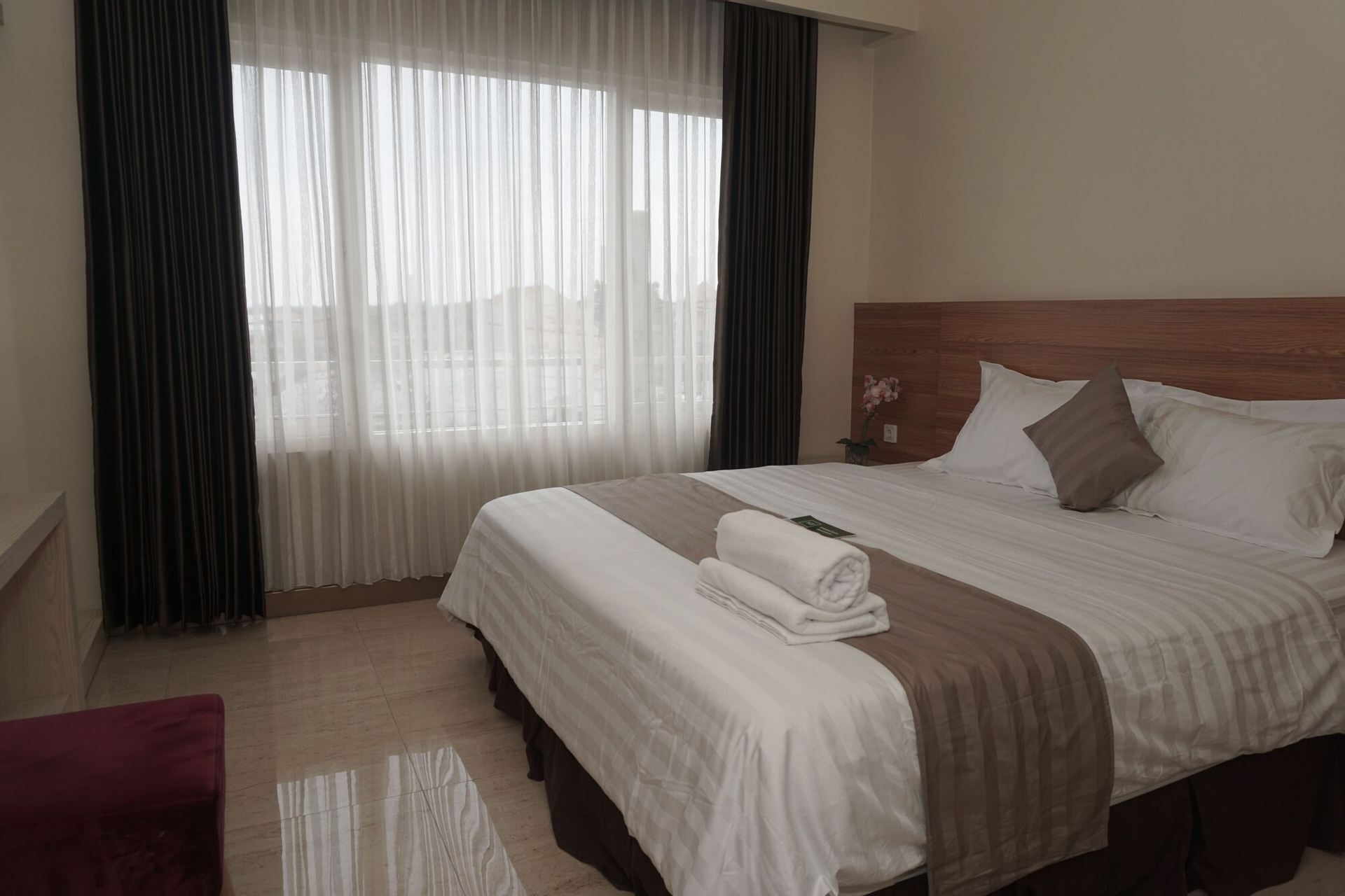 Bedroom 3, Hotel Cahaya 3 Airport Juanda Surabaya, Surabaya